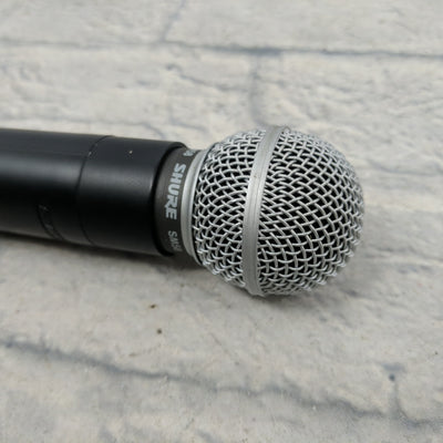 Shure SM58 with Samson HT-3 Transmitter Microphone