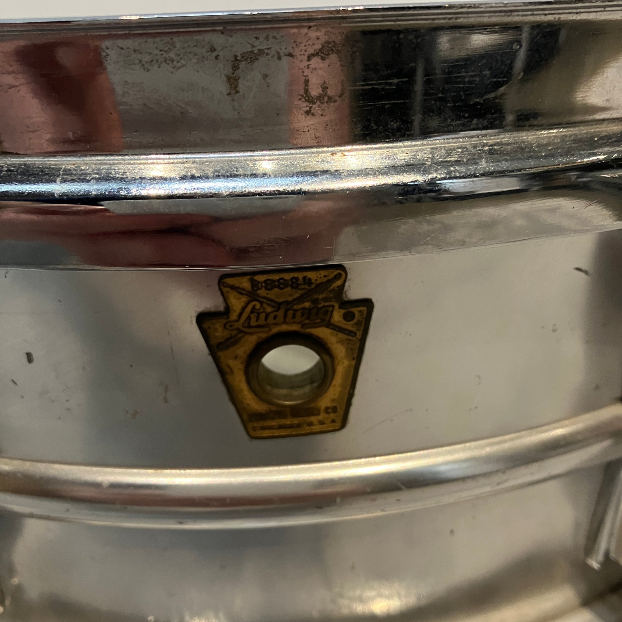 Ludwig No. 404 Acrolite 5x14" 8-Lug Aluminum Snare Drum