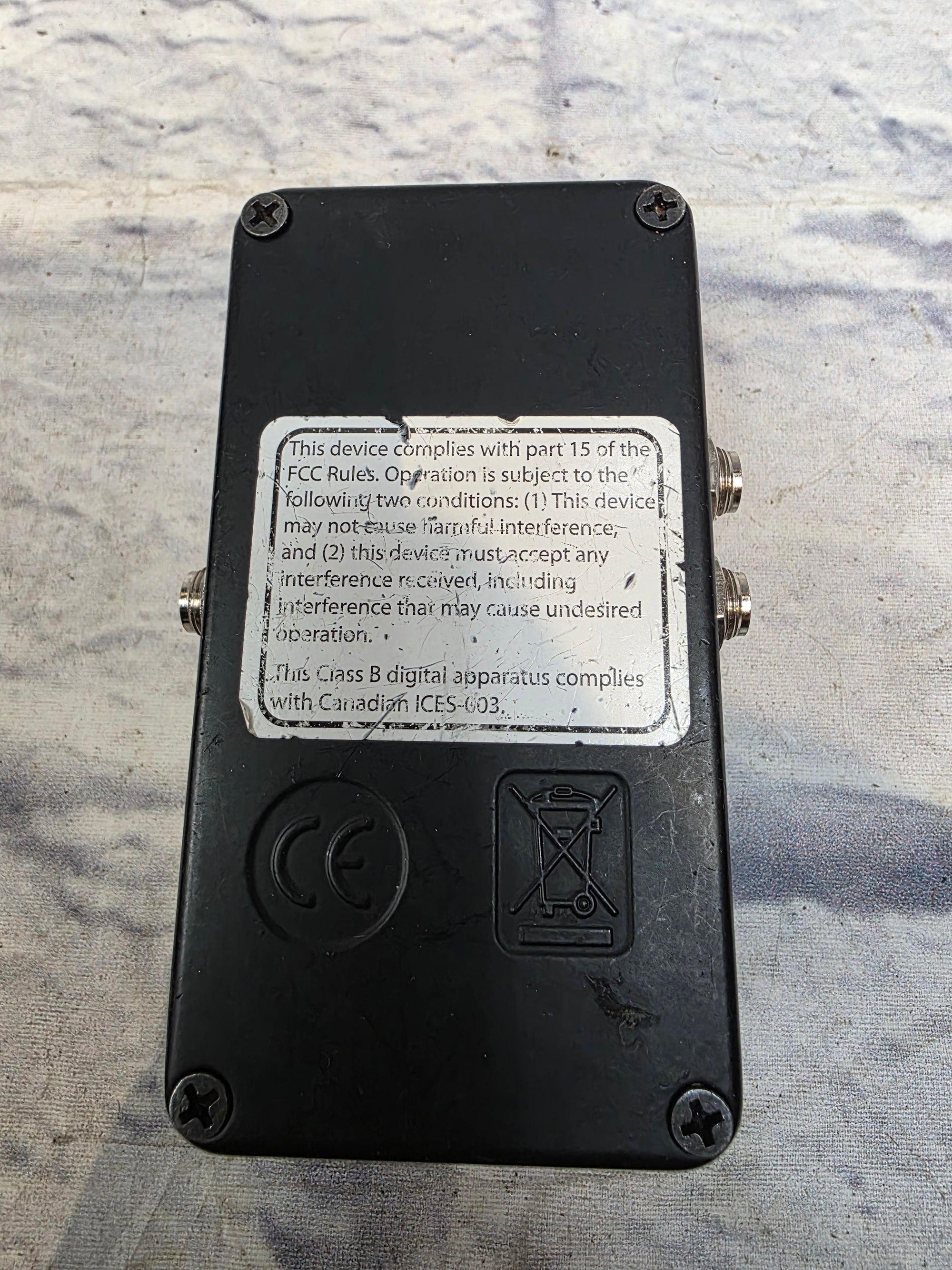 Electro-Harmonix Oceans 11 Reverb Pedal