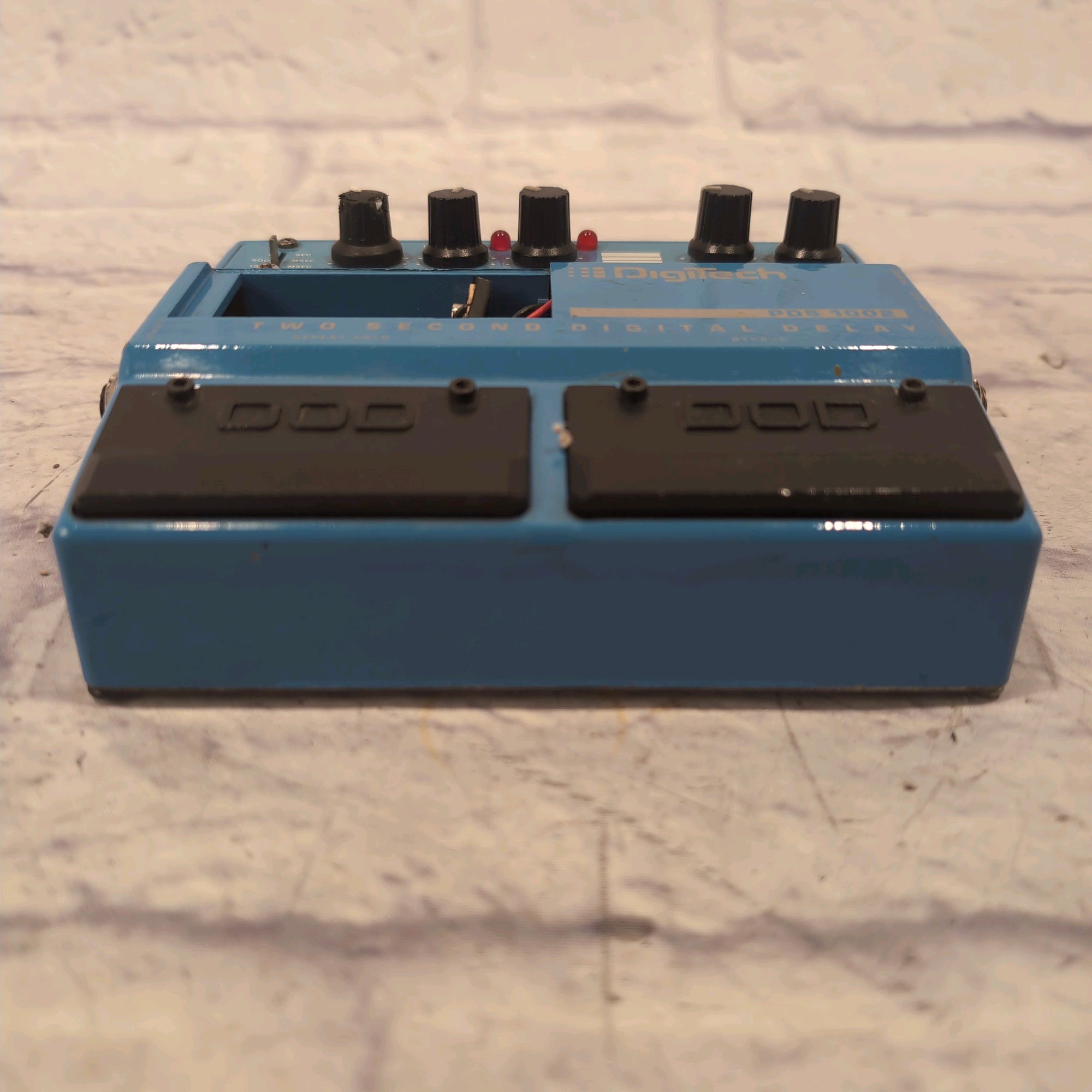 DigiTech PDS 1002 Two Second Digital Delay Guitar Effect Pedal