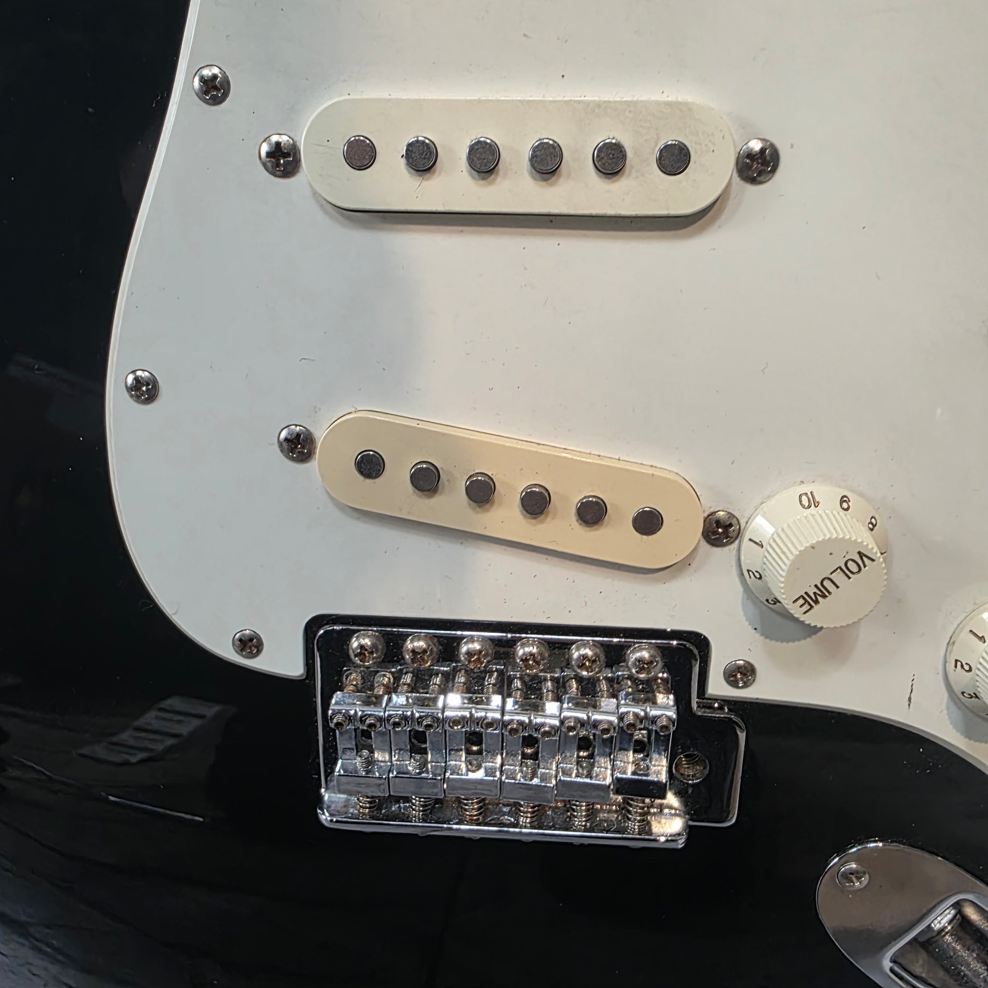Squier Affinity Stratocaster Loaded Body  - Black