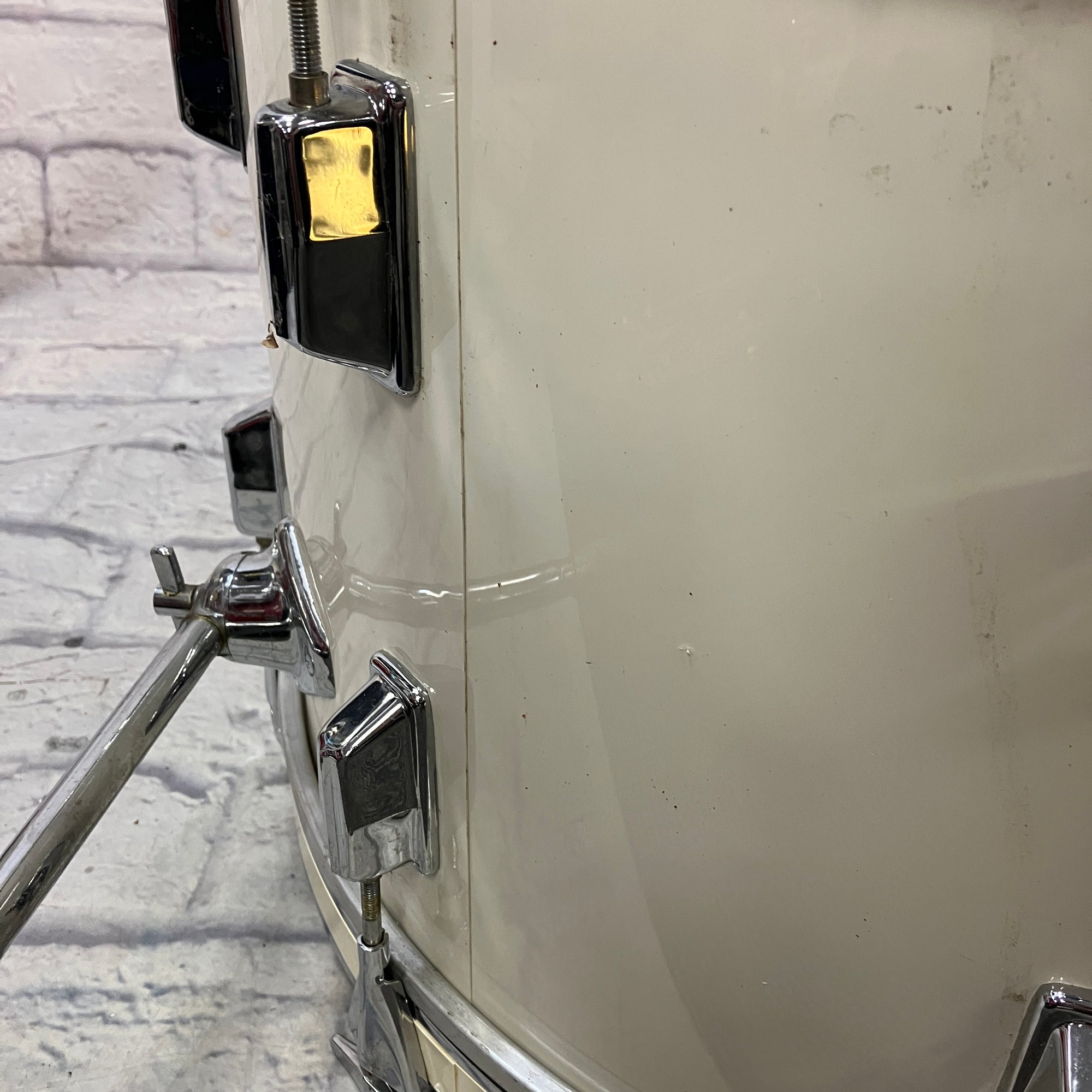Pearl Cream 24 x 12 Inch Bass Drum