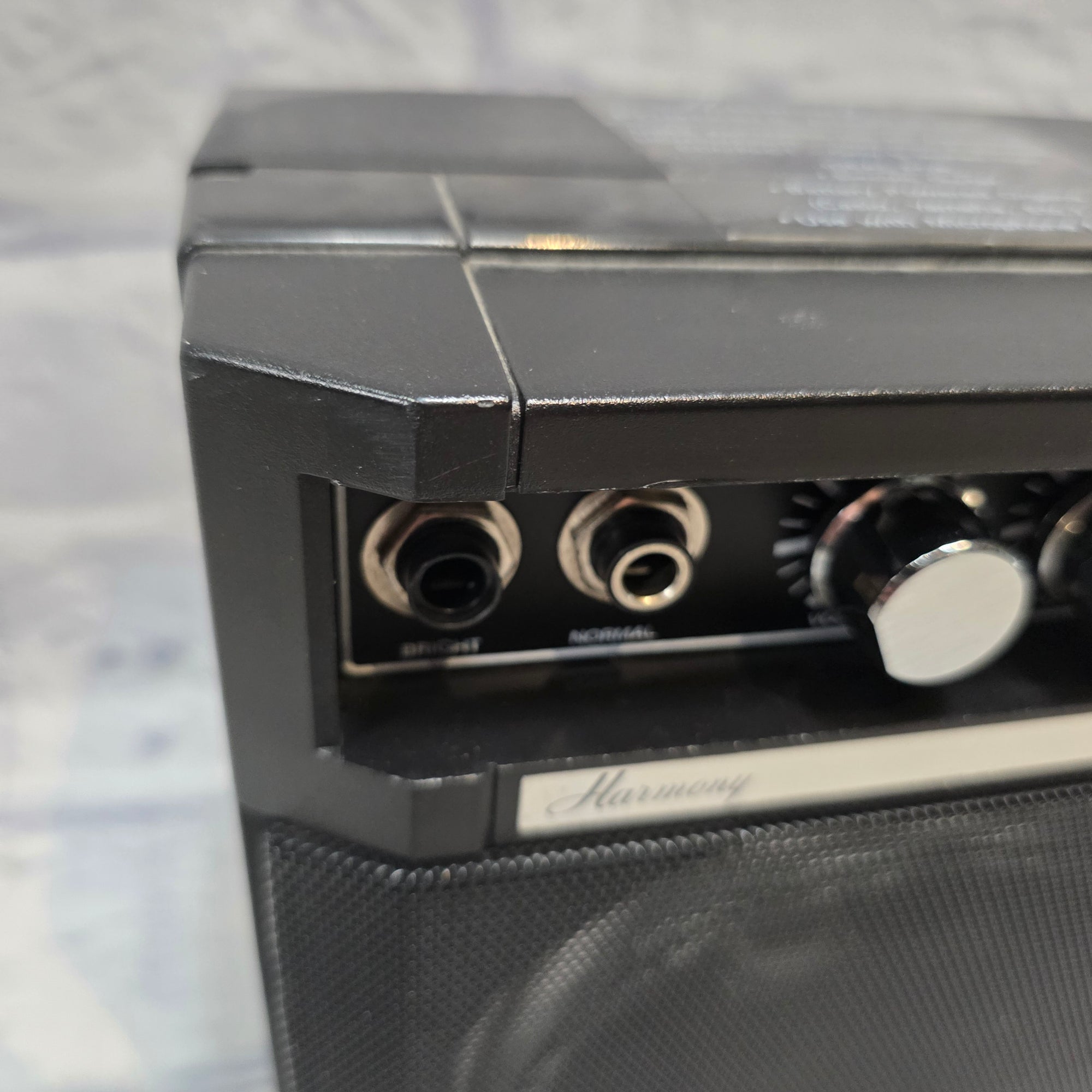 Harmony Power Pal ( Portable Amplifier) Amps