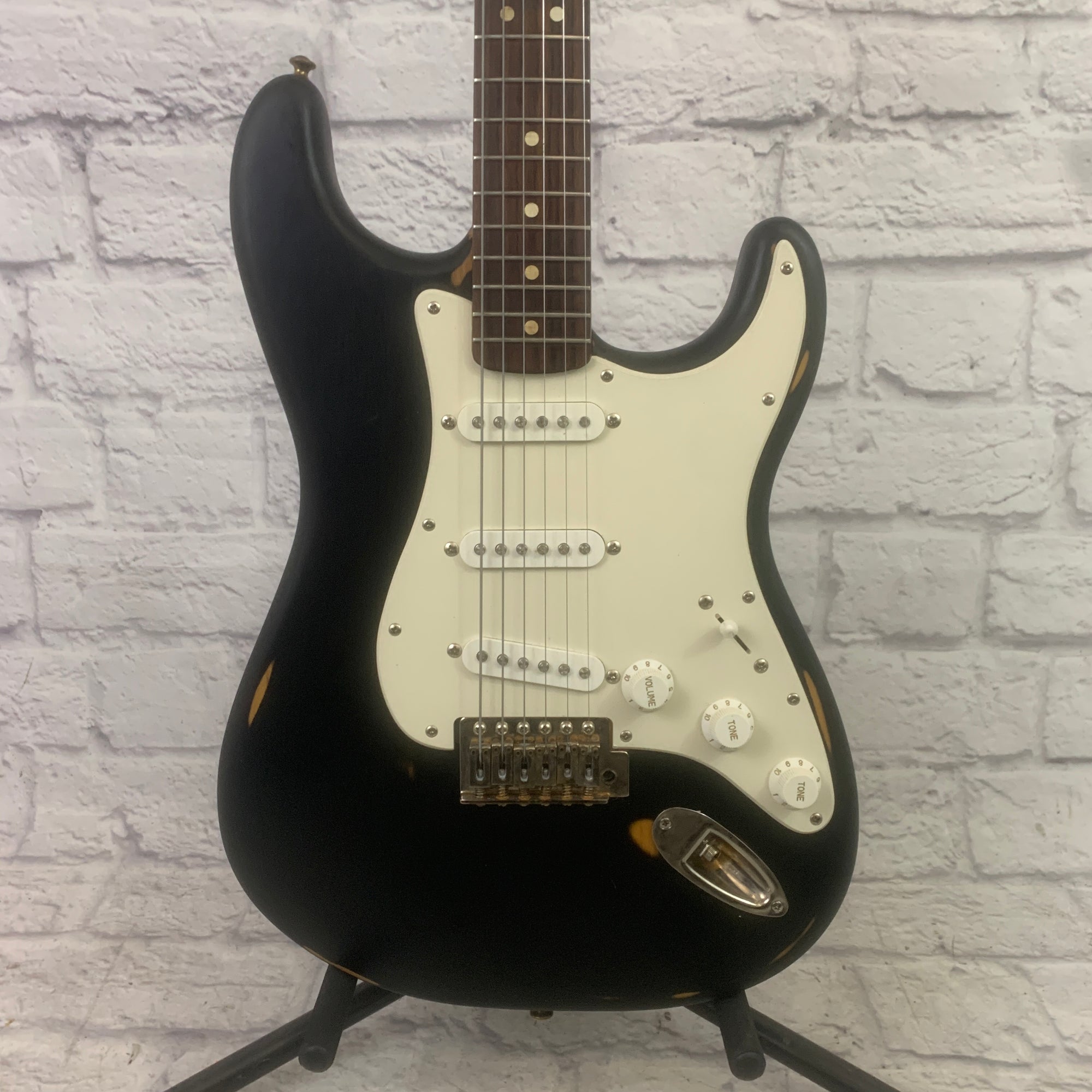 Squire Stratocaster (MIM / Relic)