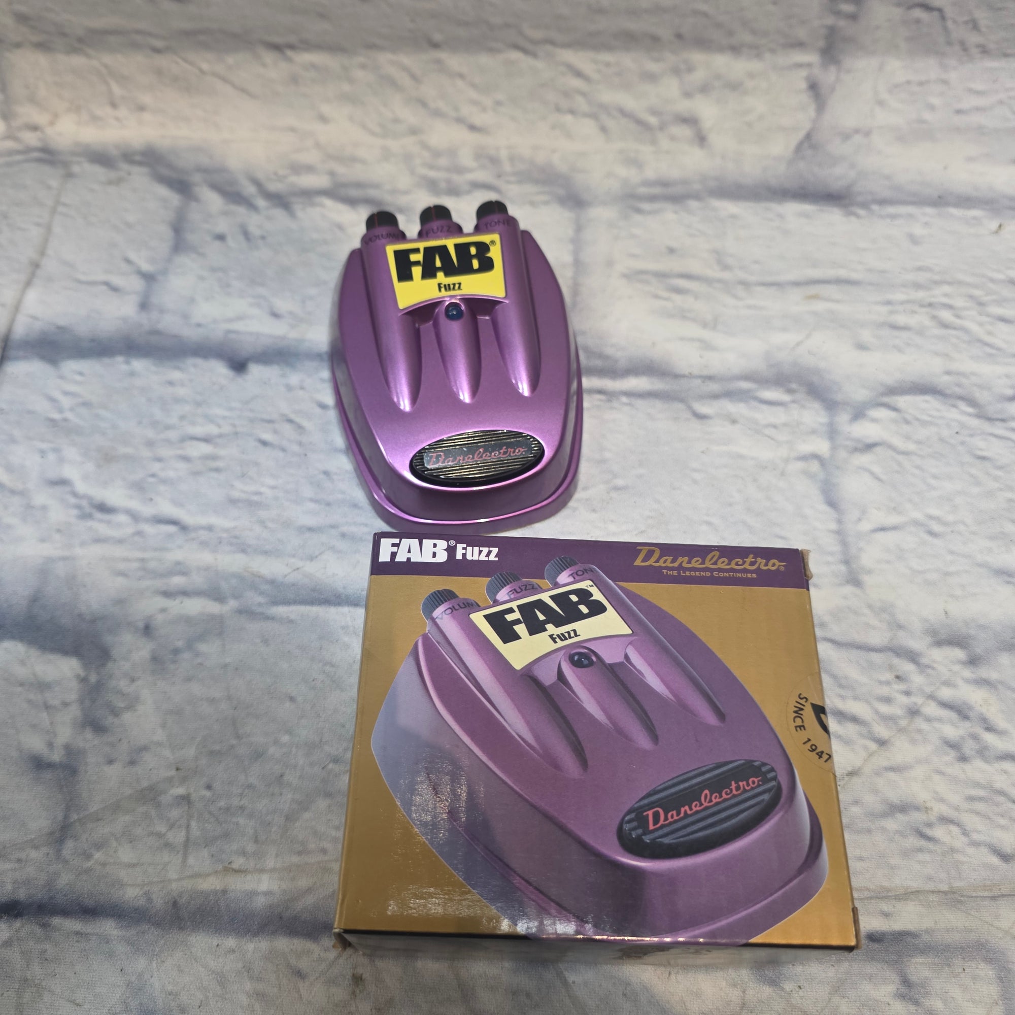 Danelectro Fab Fuzz Fuzz Pedal