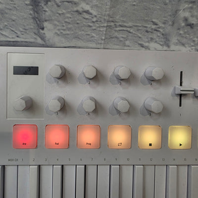 Arturia Minilab 3 White Controllers