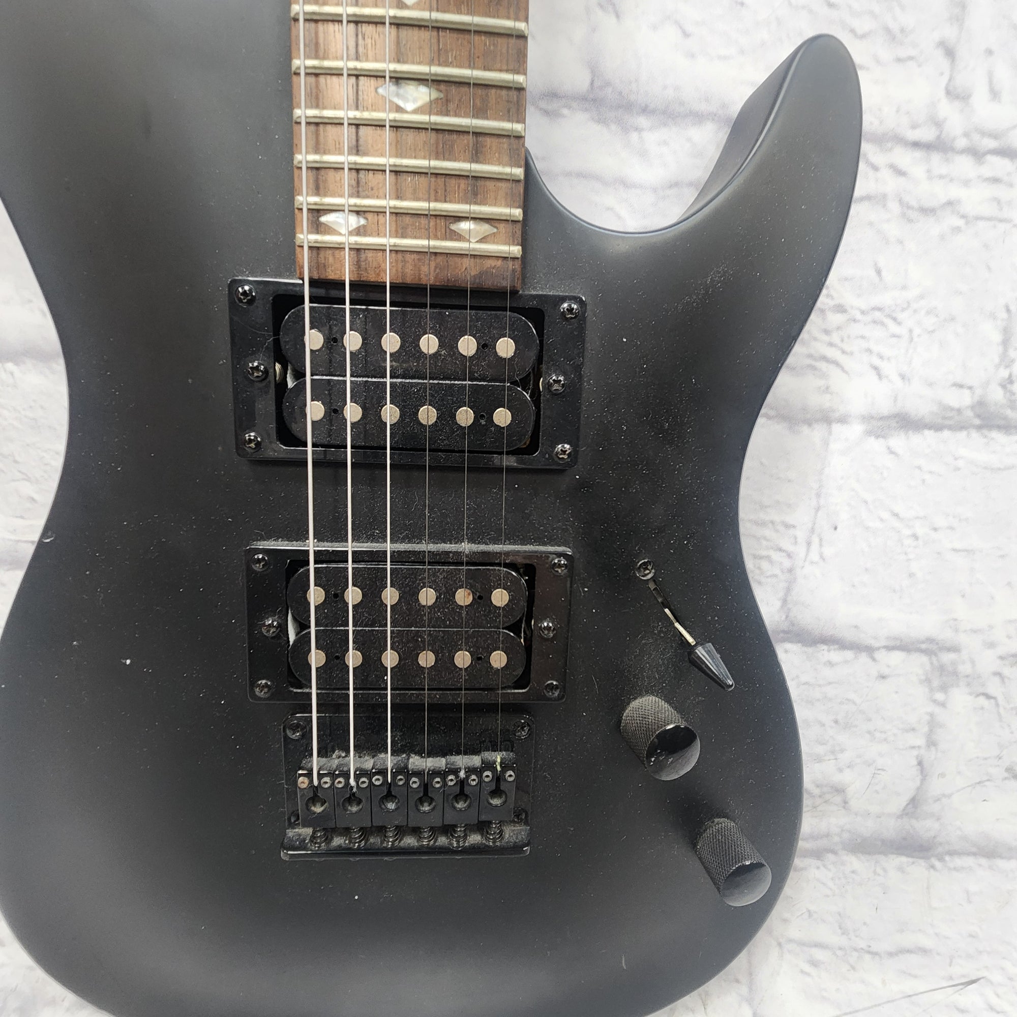 Laguna LE50 Short Scale Electric Guitar