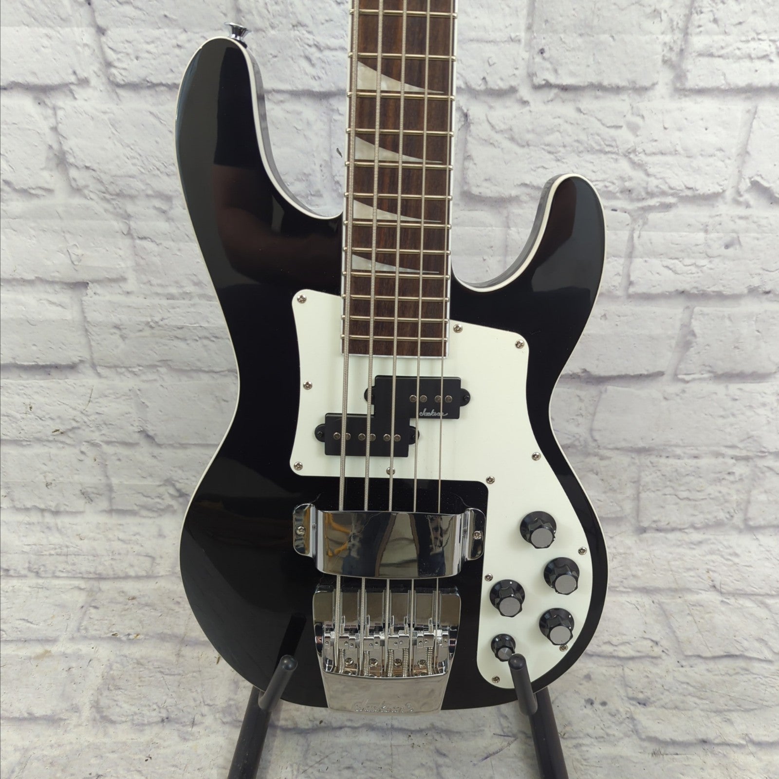 Jackson X Series Concert Bass CBXNT DX V 5 String Bass Guitar