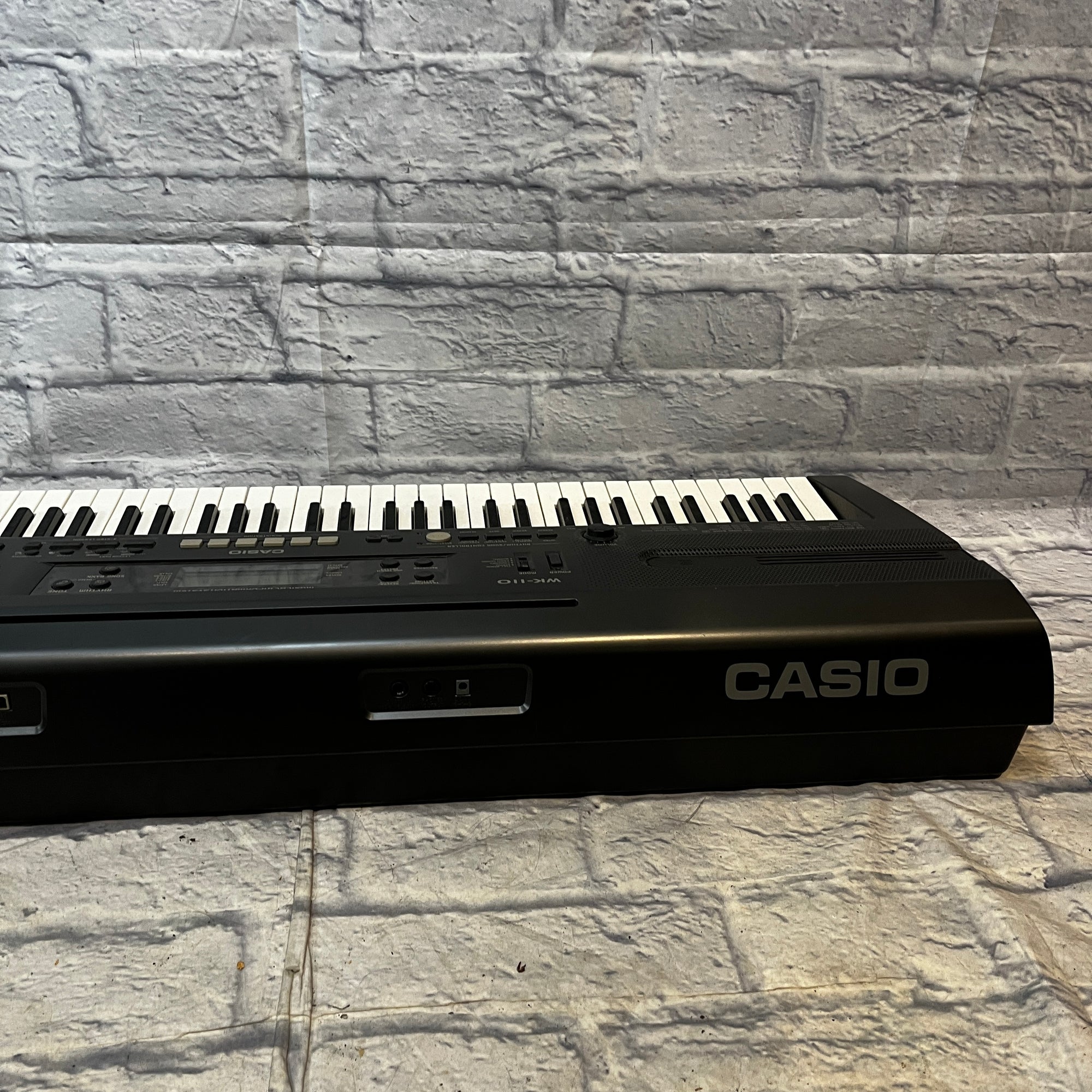 Casio WK-110 Digital Piano Keyboard