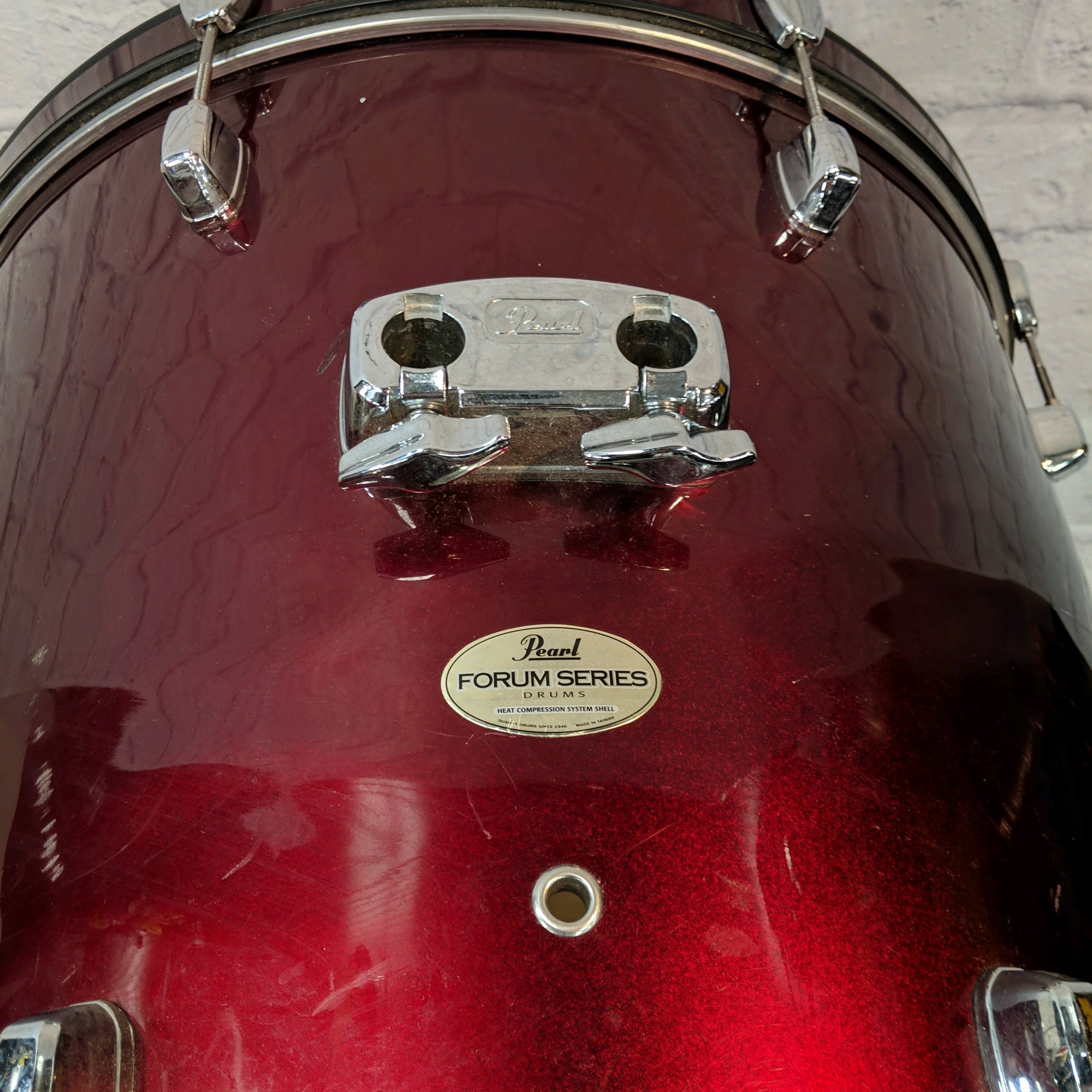 Pearl 22 Forum Kick Bass Drum Deep Red