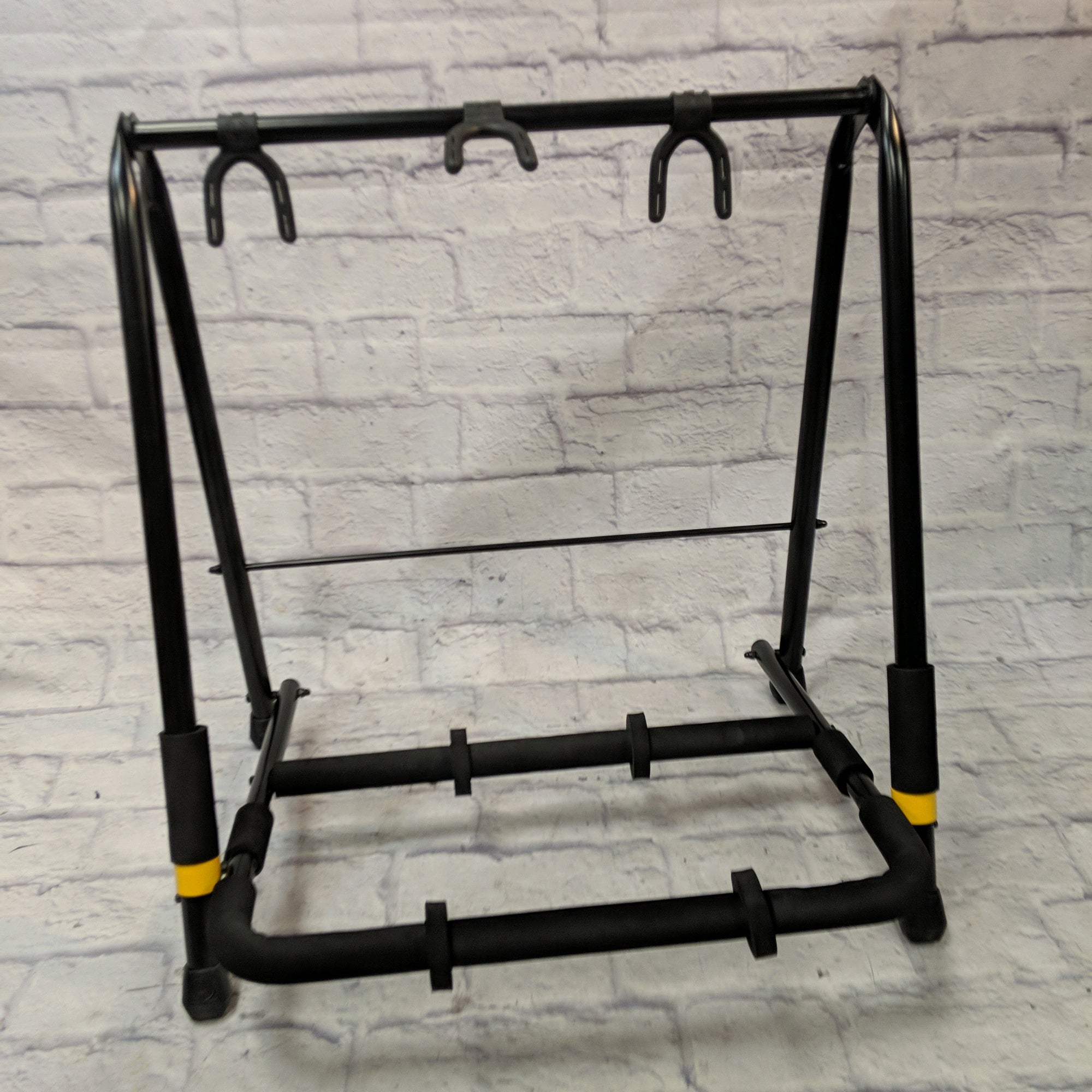 Unknown Triple Guitar Stand