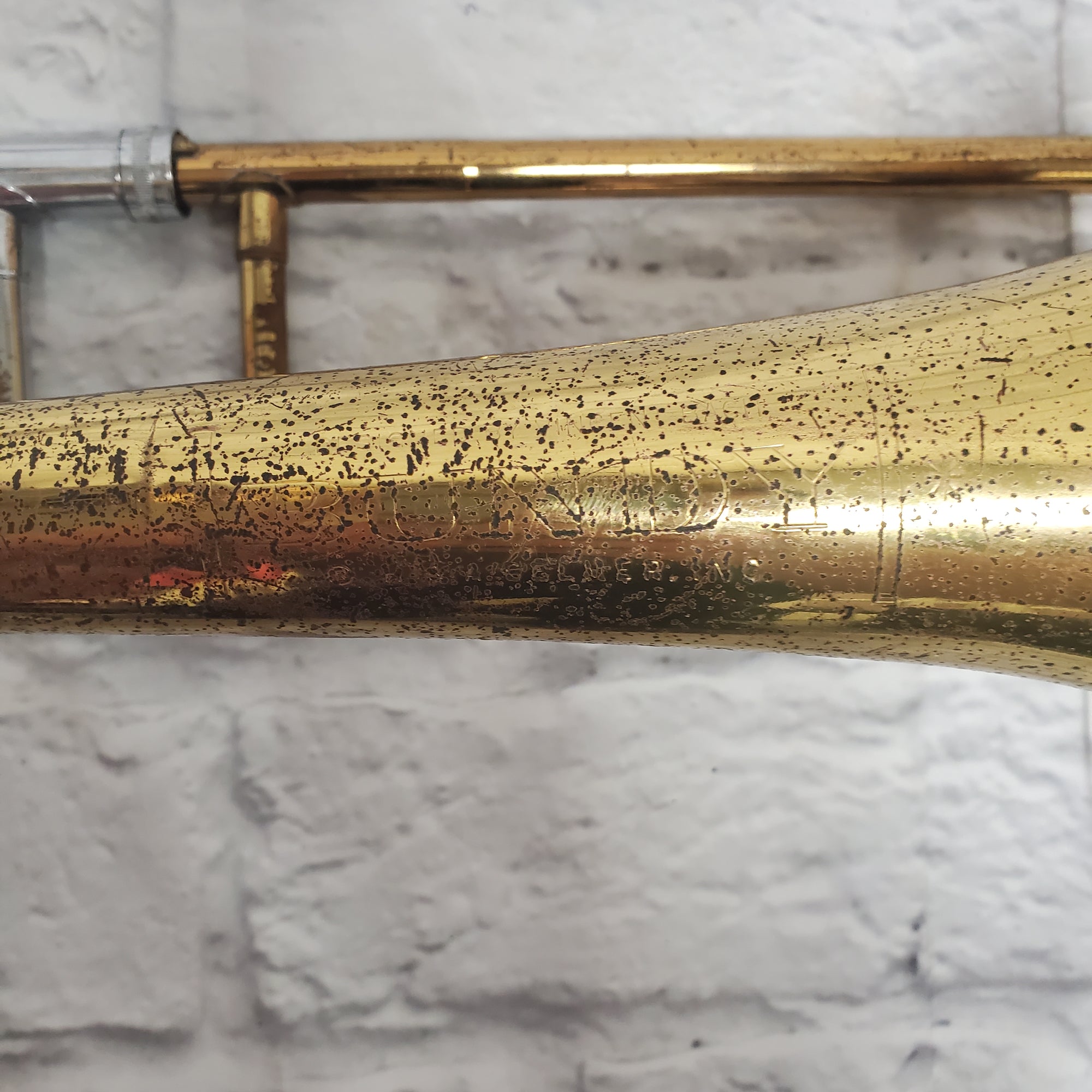 Vintage Bundy Trombone with original Green Case - 90118