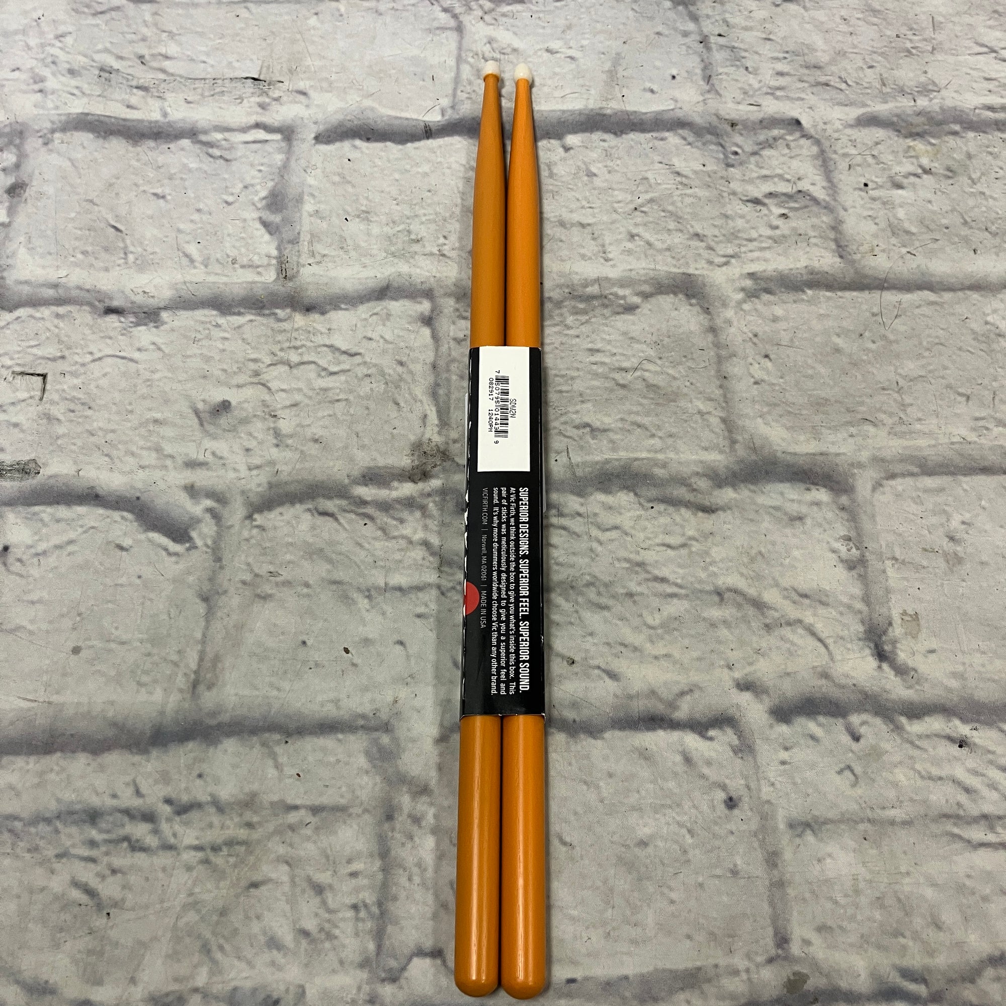Vic Firth SDW2N Dave Weckl Nylon Tip Drum Stick Pair