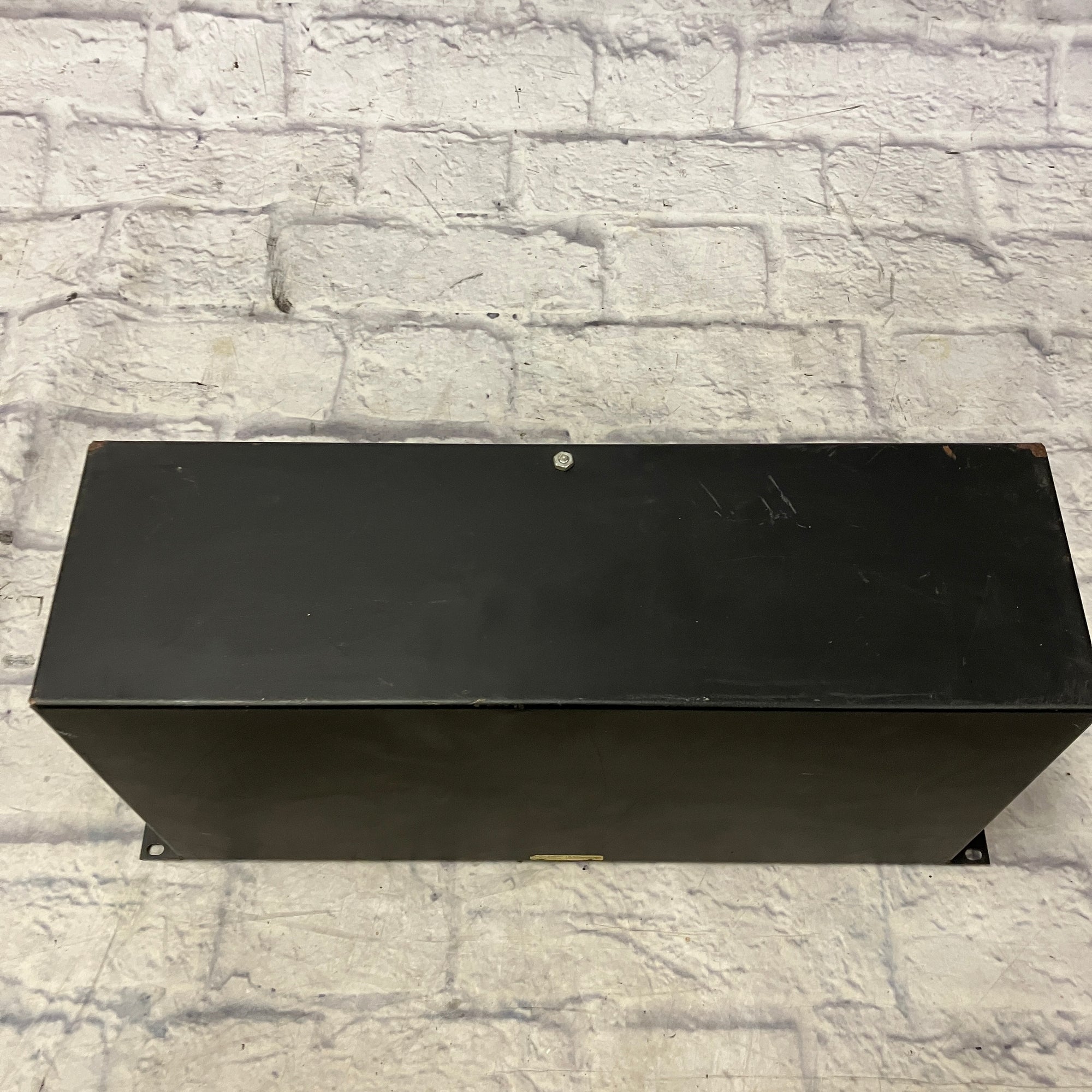 Unknown  Rack Mounted Lockbox