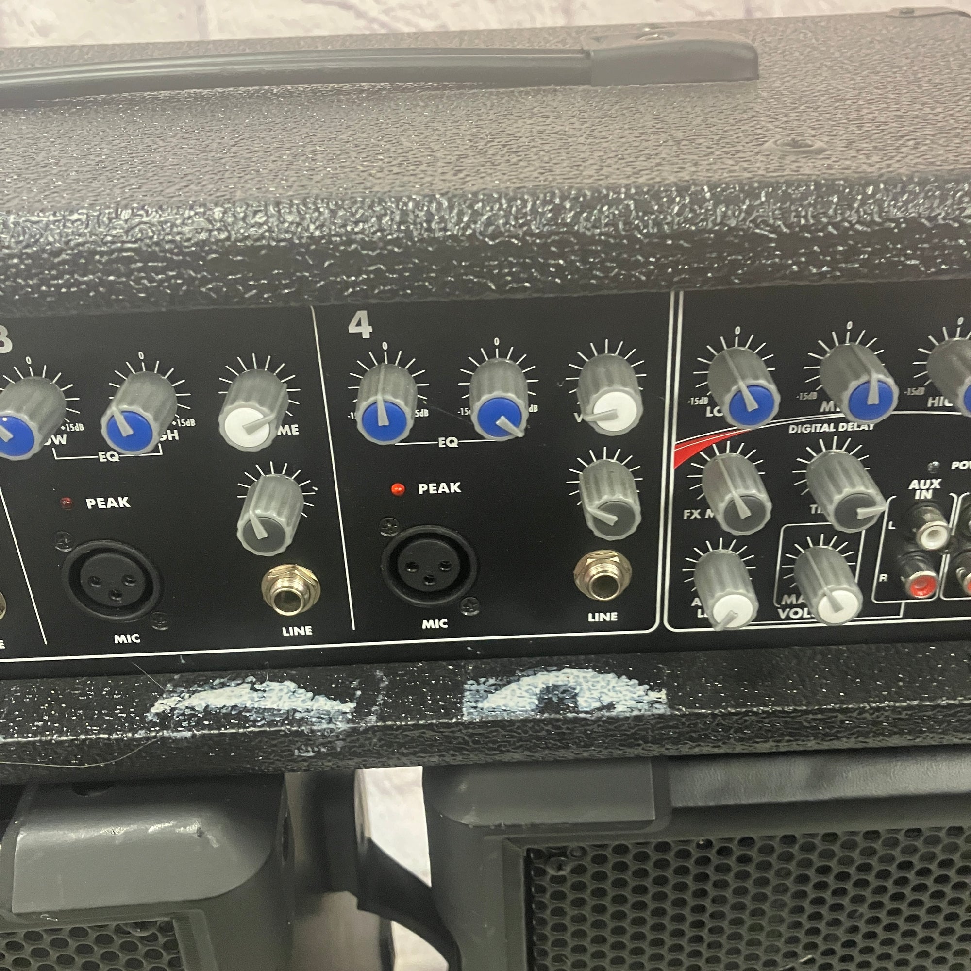 Harbinger HA120 / HA80C PA Mixer and Speakers