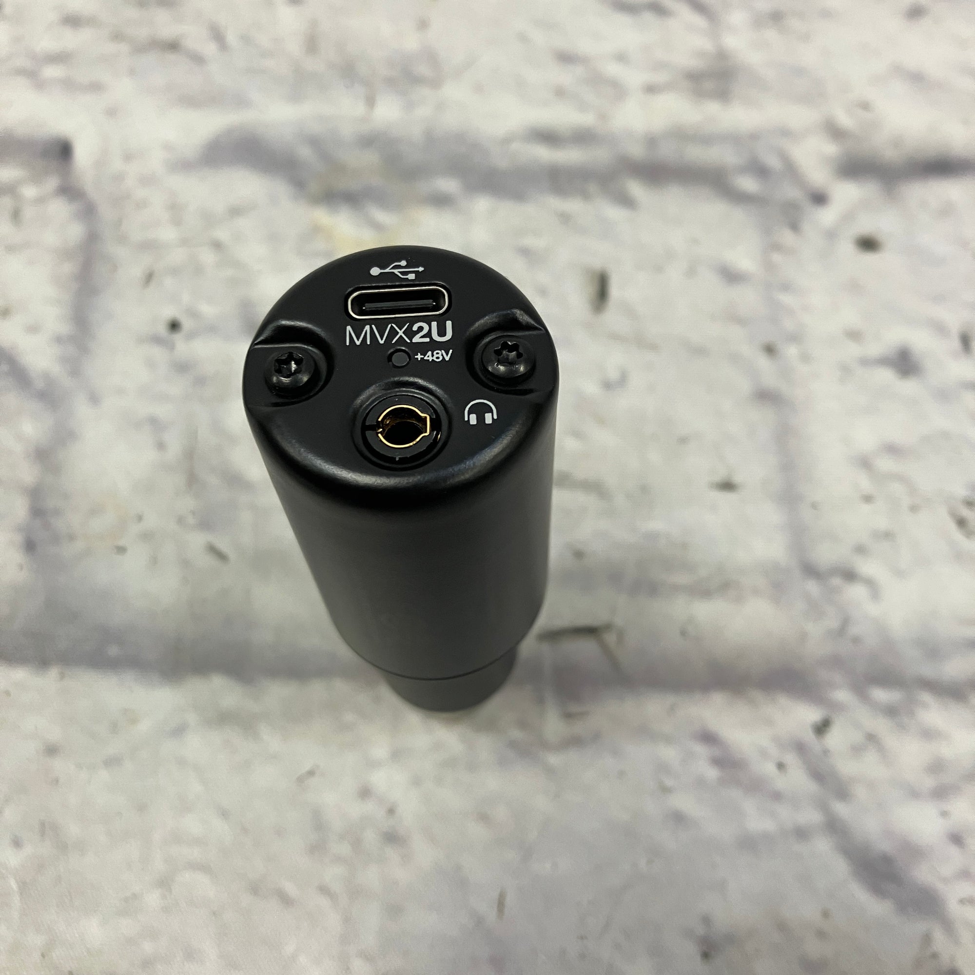 Shure MVX2U Digital Audio Interface XLR-USB Adapter