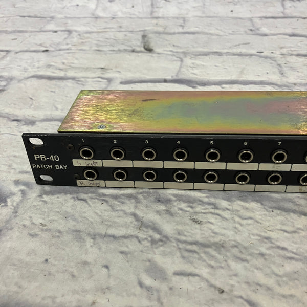 Patch Bay Rack Furman PB-40 Patch Bay Rack Unit - Evolution Music