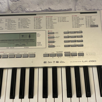 Casio LK-280 Electric Keyboard Piano