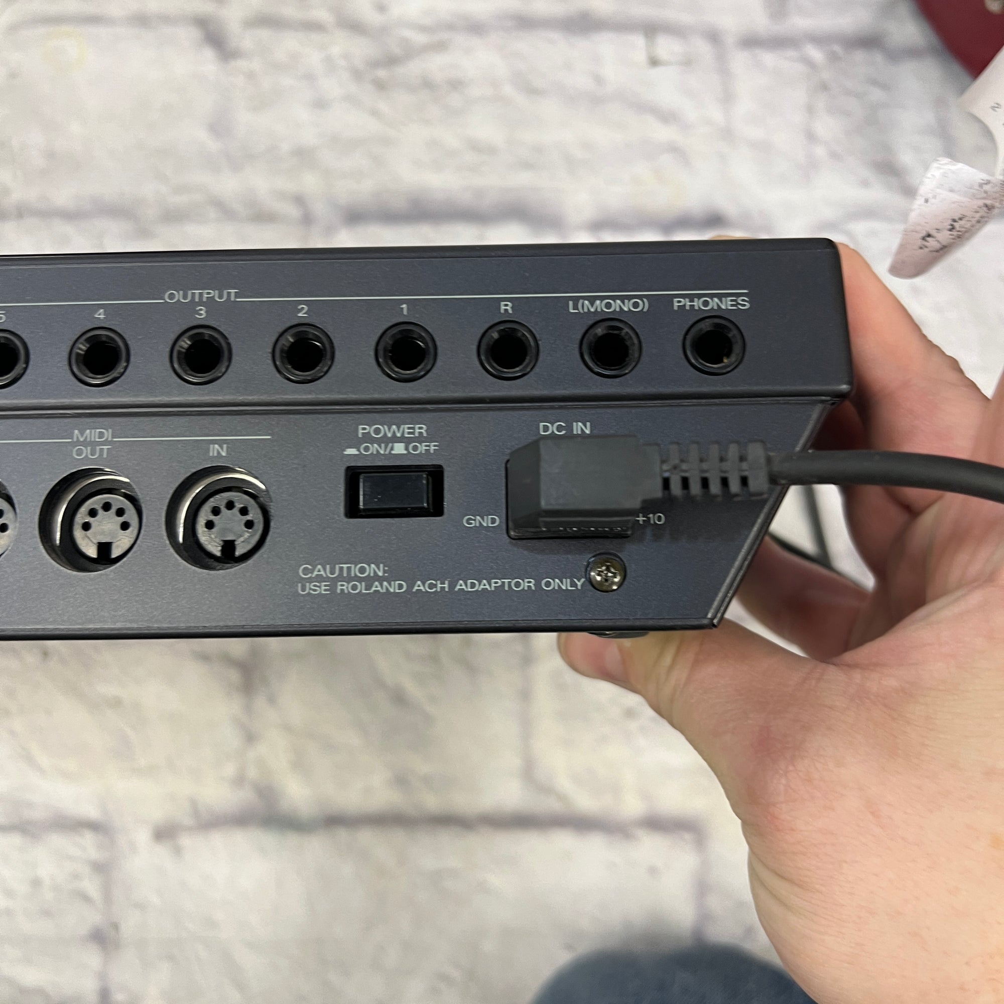 Roland R8 mkII Electronic Drum Machine