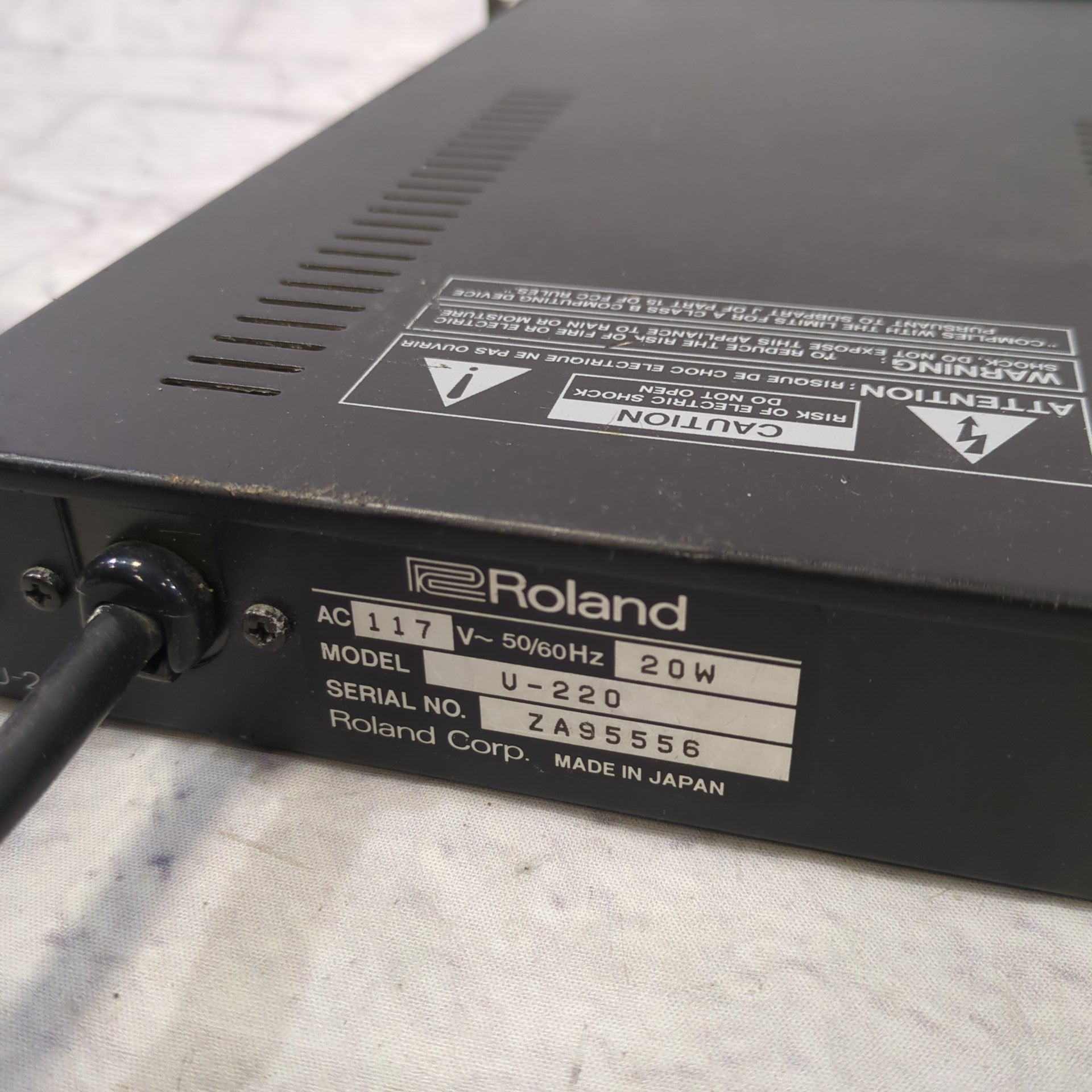 Roland U-220 Rack Synthesizer Module