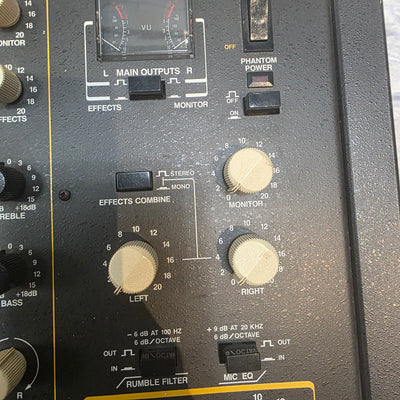 Tapco EV - 8201B  Powered Mixer