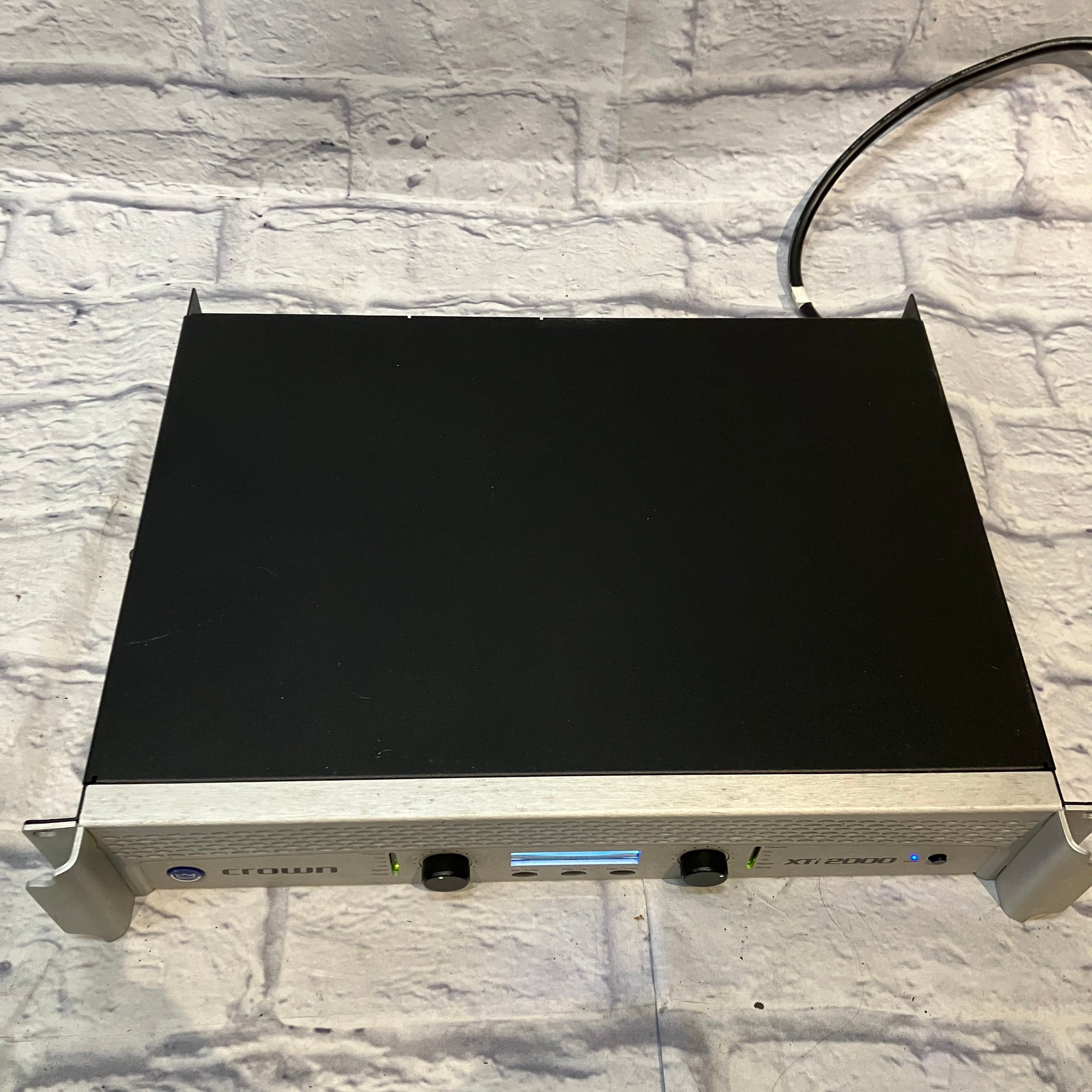 Crown XTi2000 2-Channel Power Amp