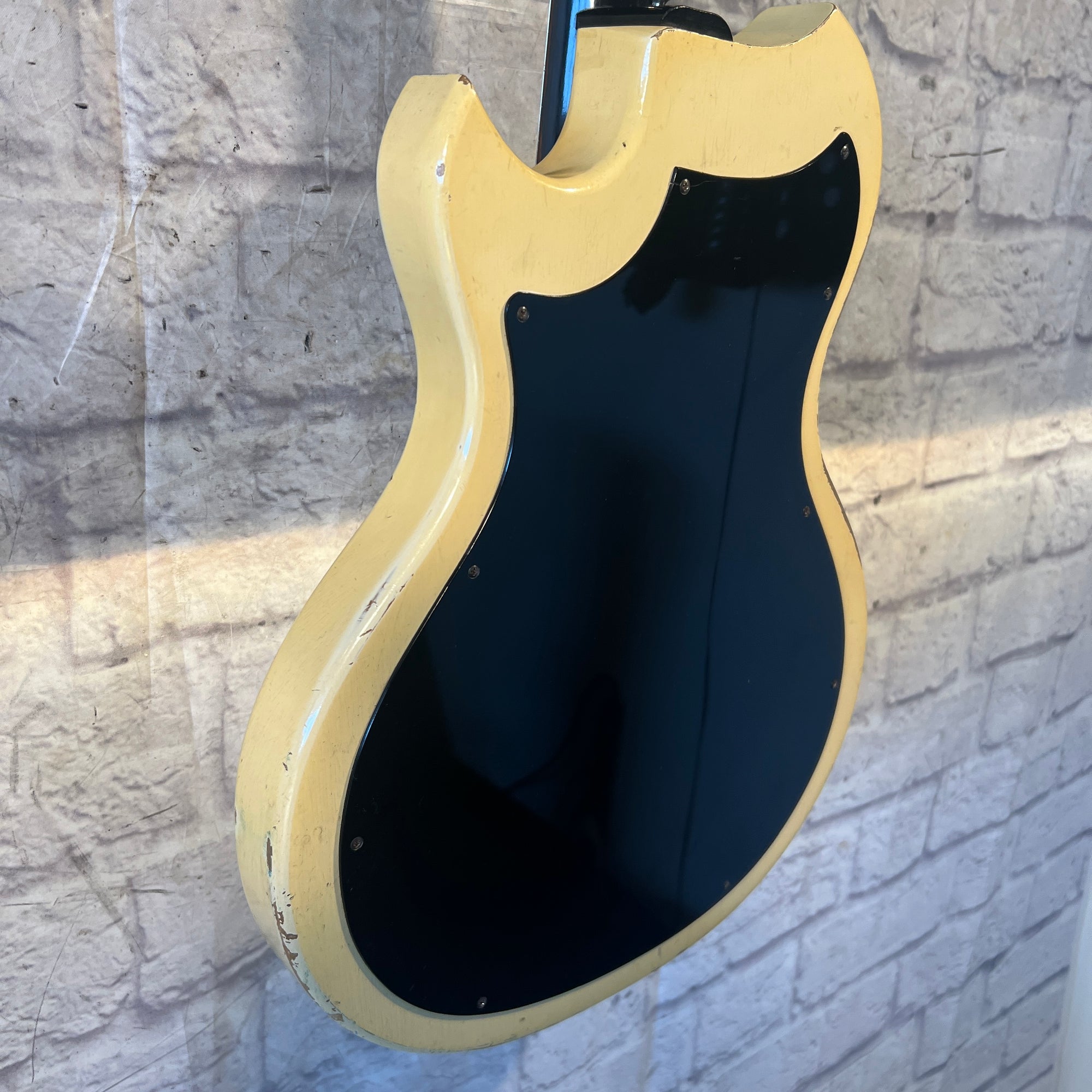 National Vintage 1960 Sahara Electric Guitar w/ Case