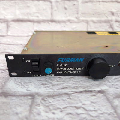 Furman PL-Plus Power Conditioner