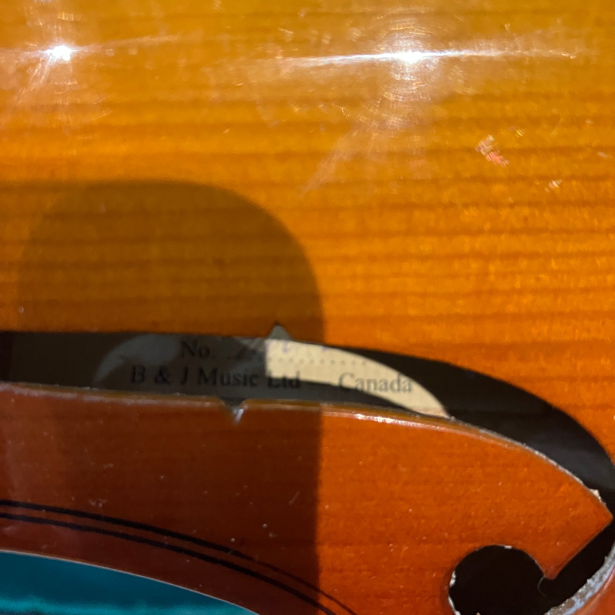 B&J Music Corelli Violin Full Size 4/4 with Bow and Case - AS IS