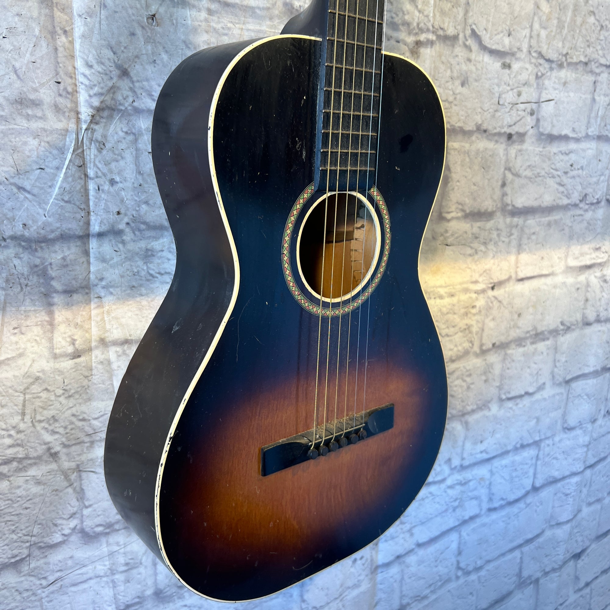 La Pacific Vintage Parlor Acoustic Guitar Parlor Acoustic Guitar