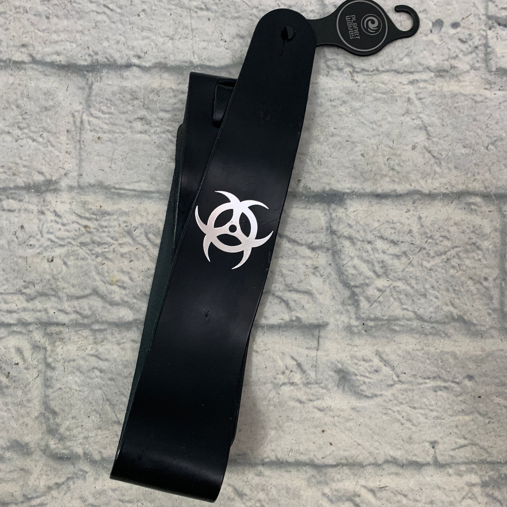 Planet Waves 25L-BIO Bio Hazard Leather Strap