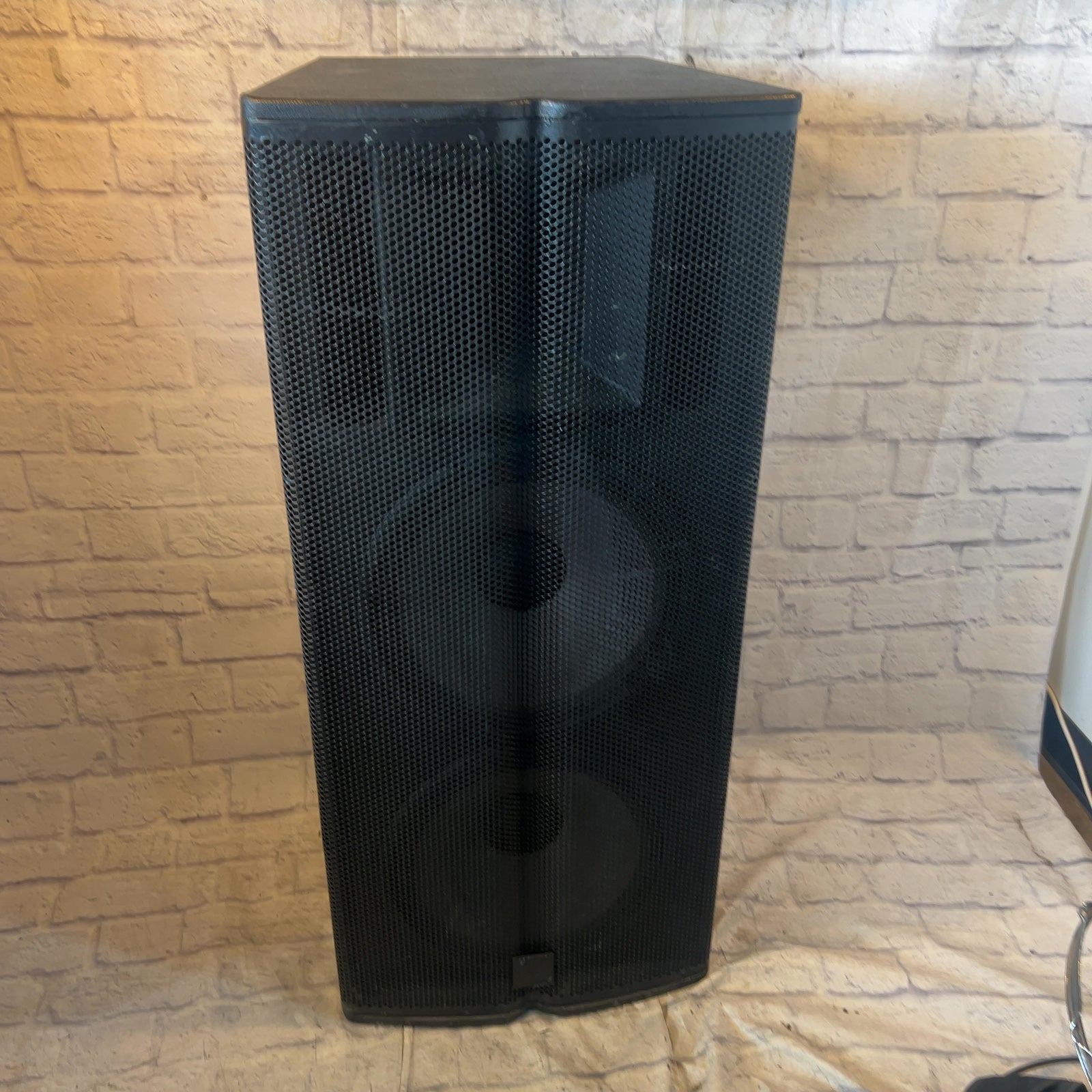 Electro-Voice TX2152 2x15 Pasive PA Speaker Cabinet