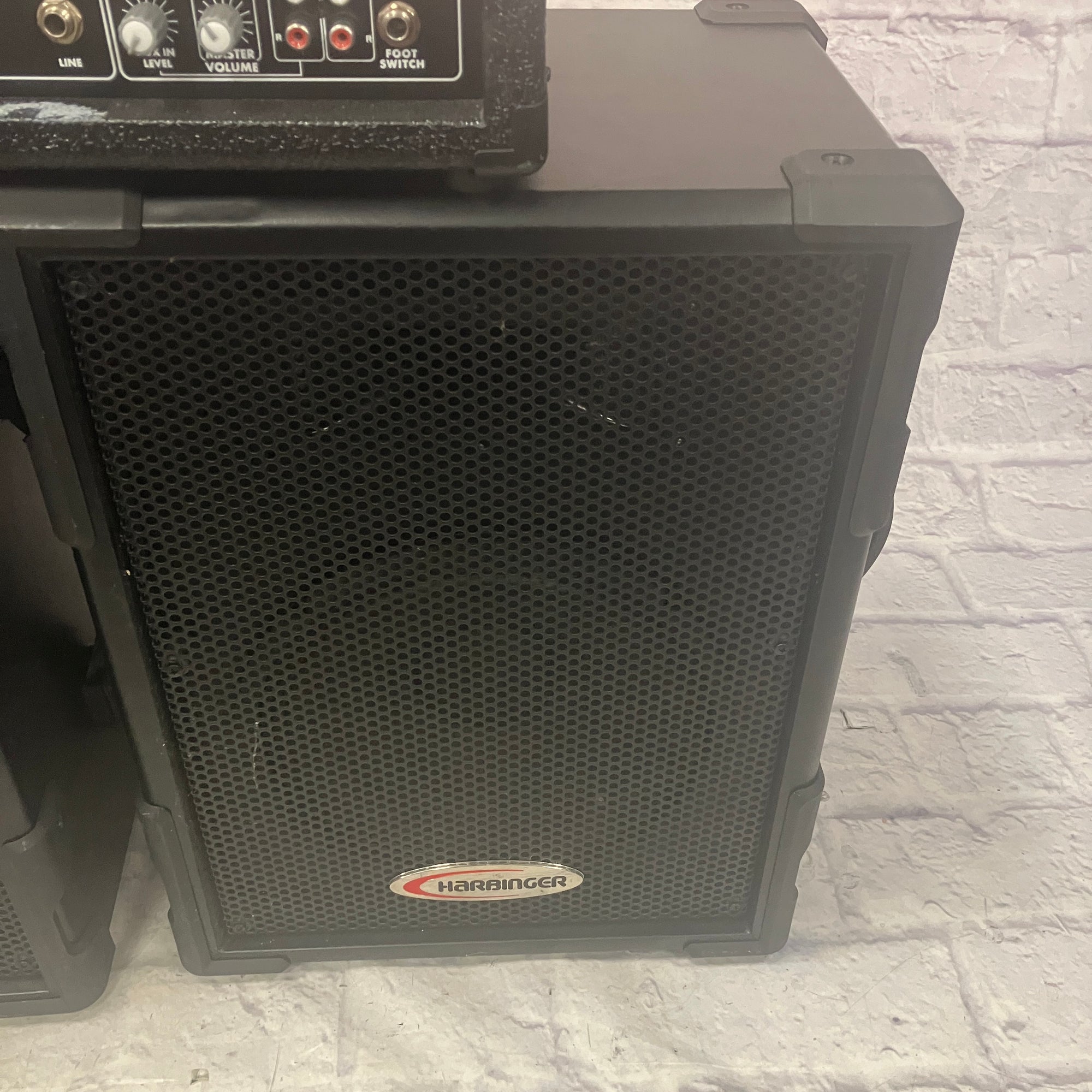 Harbinger HA120 / HA80C PA Mixer and Speakers