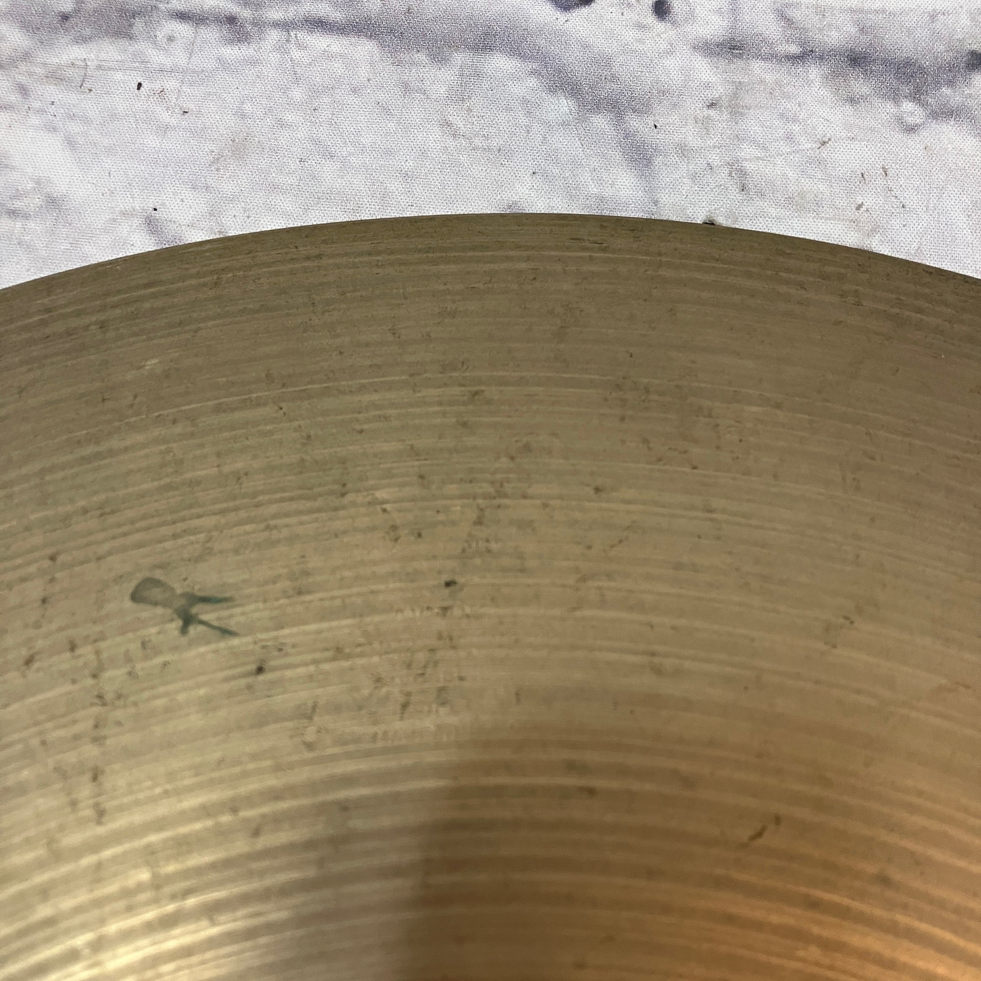 Zildjian 18 Inch Cymbal