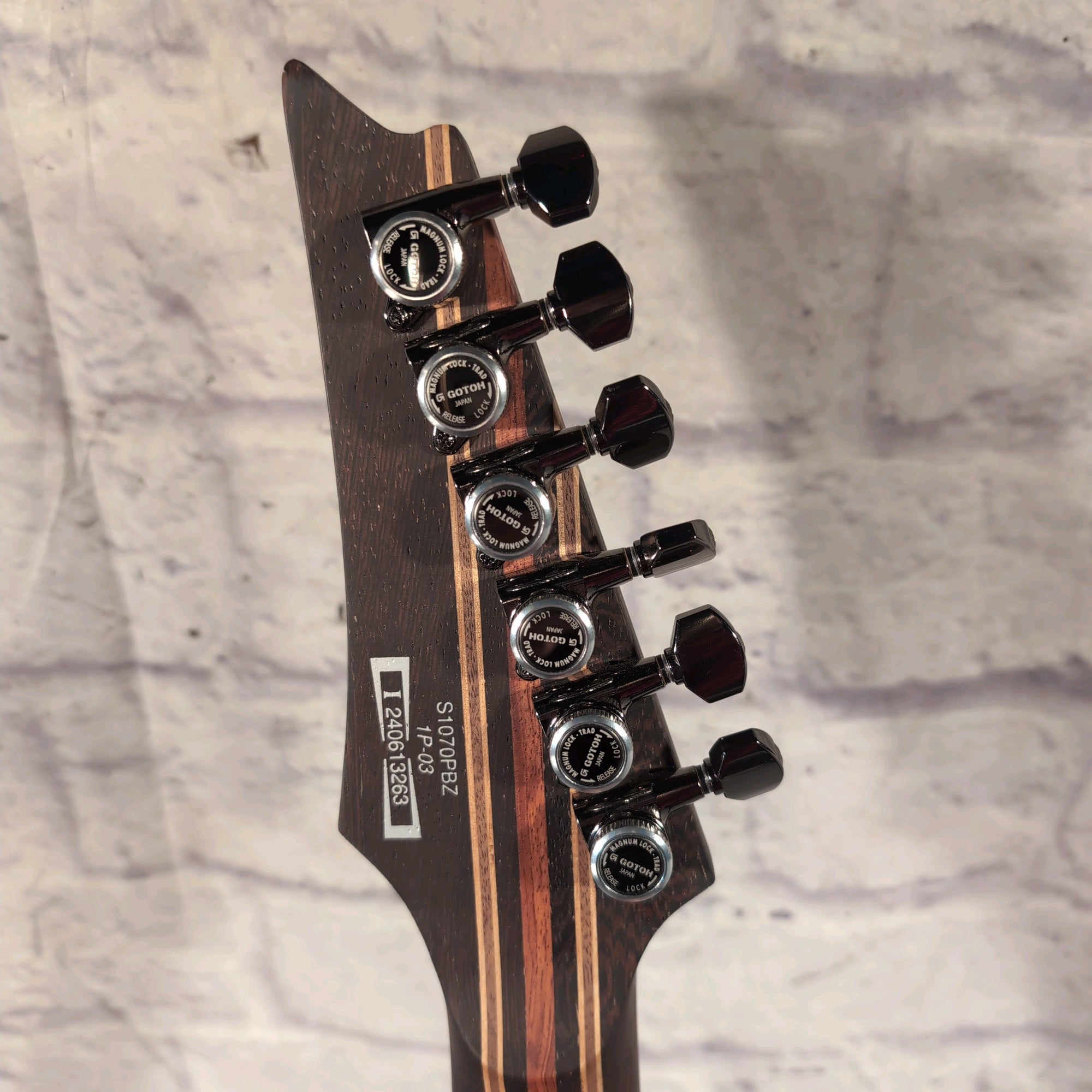 Ibanez Premium S1070PBZ Electric Guitar Cerulean Blue Burst with Original Gig Bag