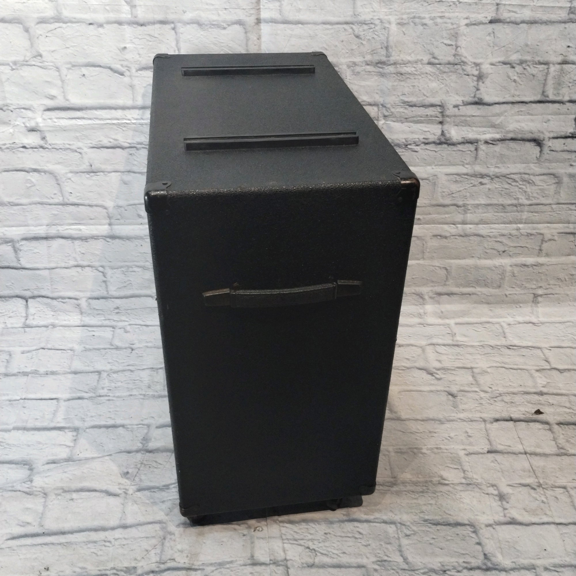 Kustom 412L Guitar Speaker Cabinet