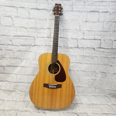 Yamaha FG200 Acoustic Guitar
