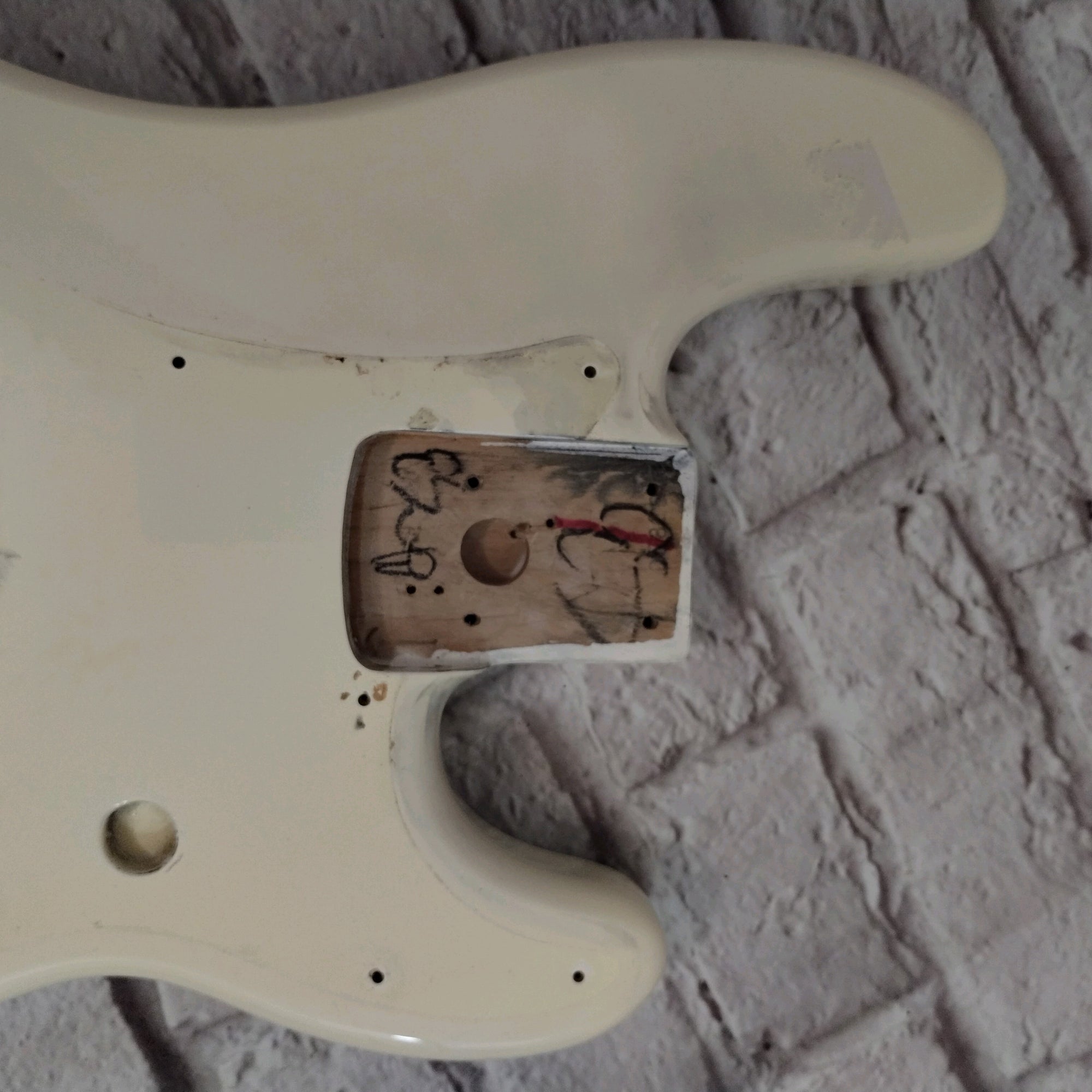 Fender White MIM P Bass body