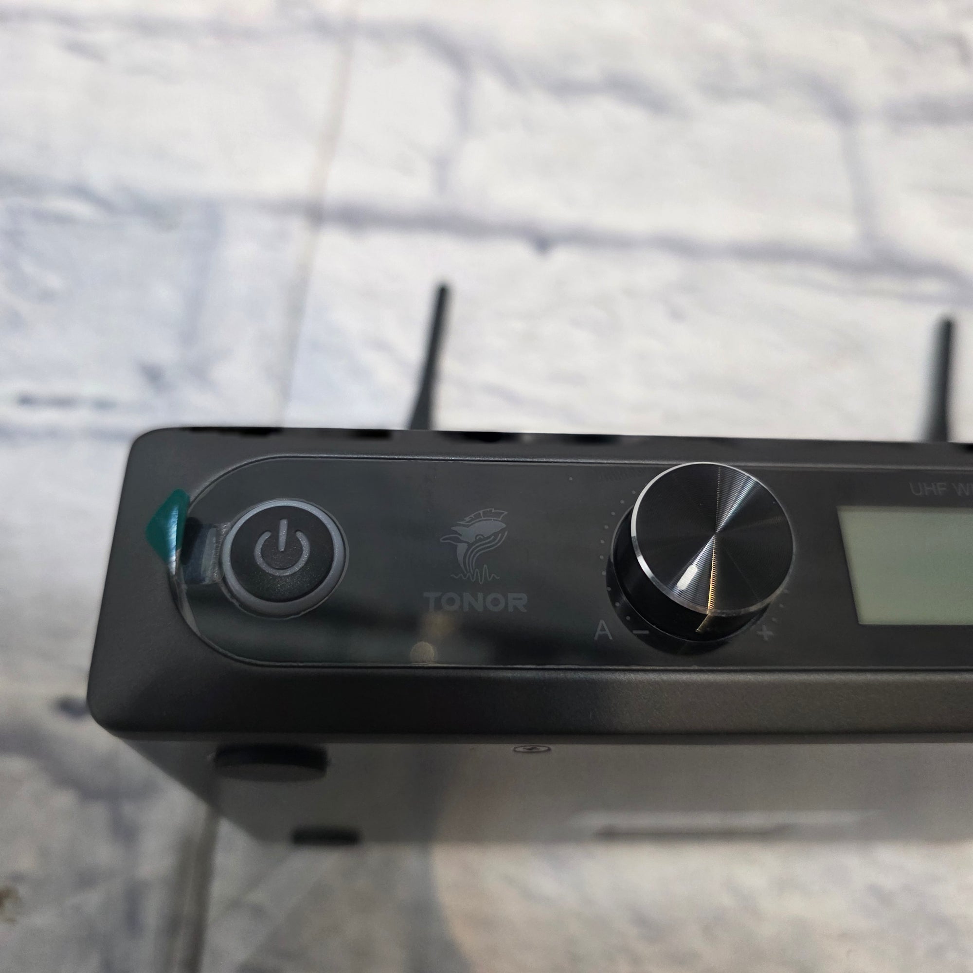 Tonor TW820 Wireless Microphone Set