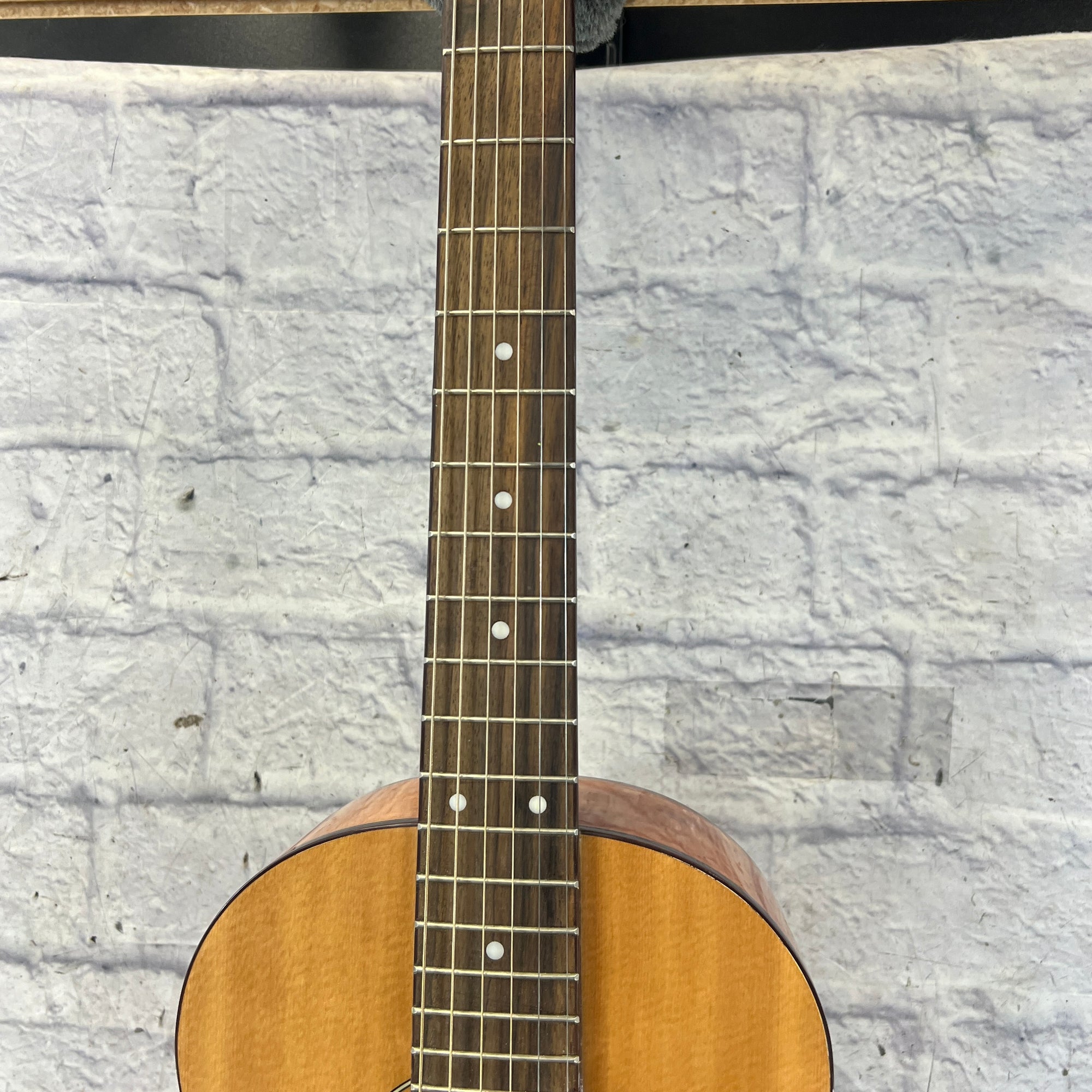 Squier SP-1 Parlor Acoustic Guitar - Evolution Music