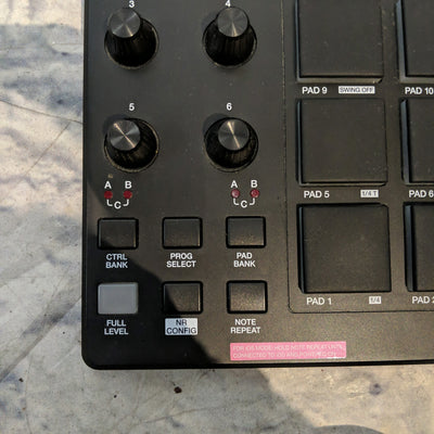 Akai MPD218 Controller