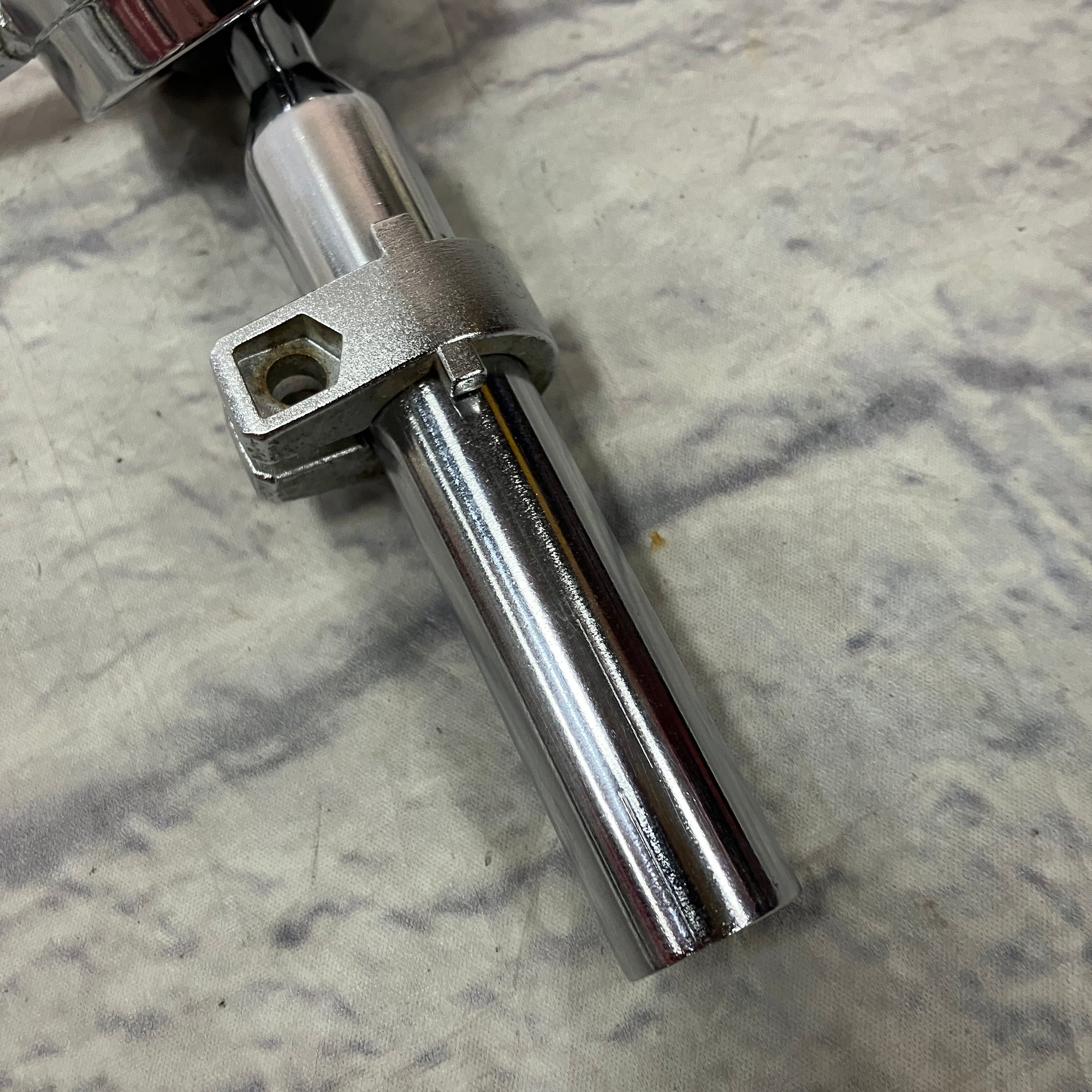 Unknown Tom Drum Mount