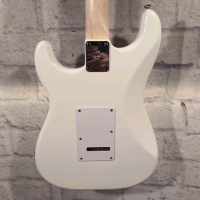 Squier Affinity Series Stratocaster Electric Guitar - Olympic White with Maple Fingerboard