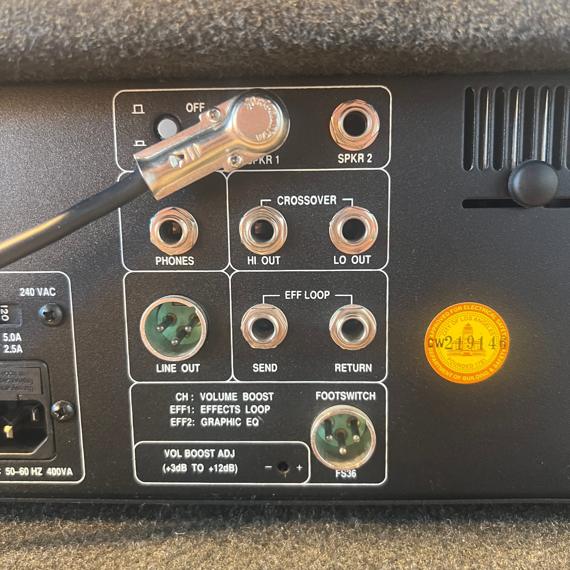 Carvin Pro Bass 300 1x15 Combo Amp Bass