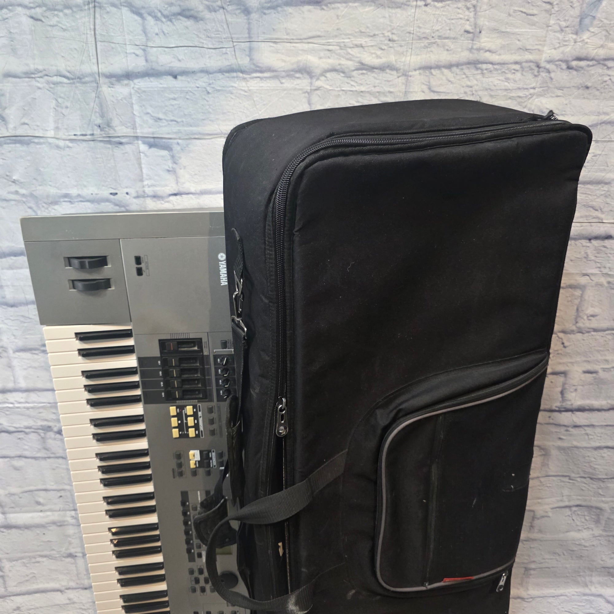 Yamaha Motif 6 Digital Piano With Case