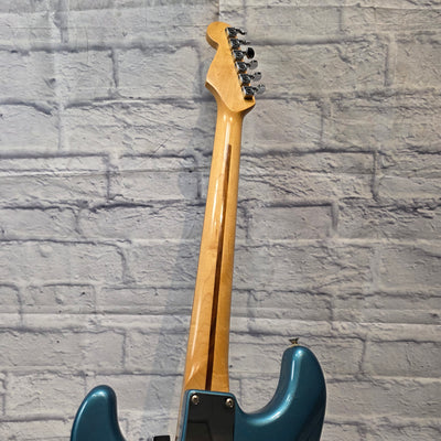 Fender Standard Strat Lake Placid Blue (Made In Mexico) Electric Guitar