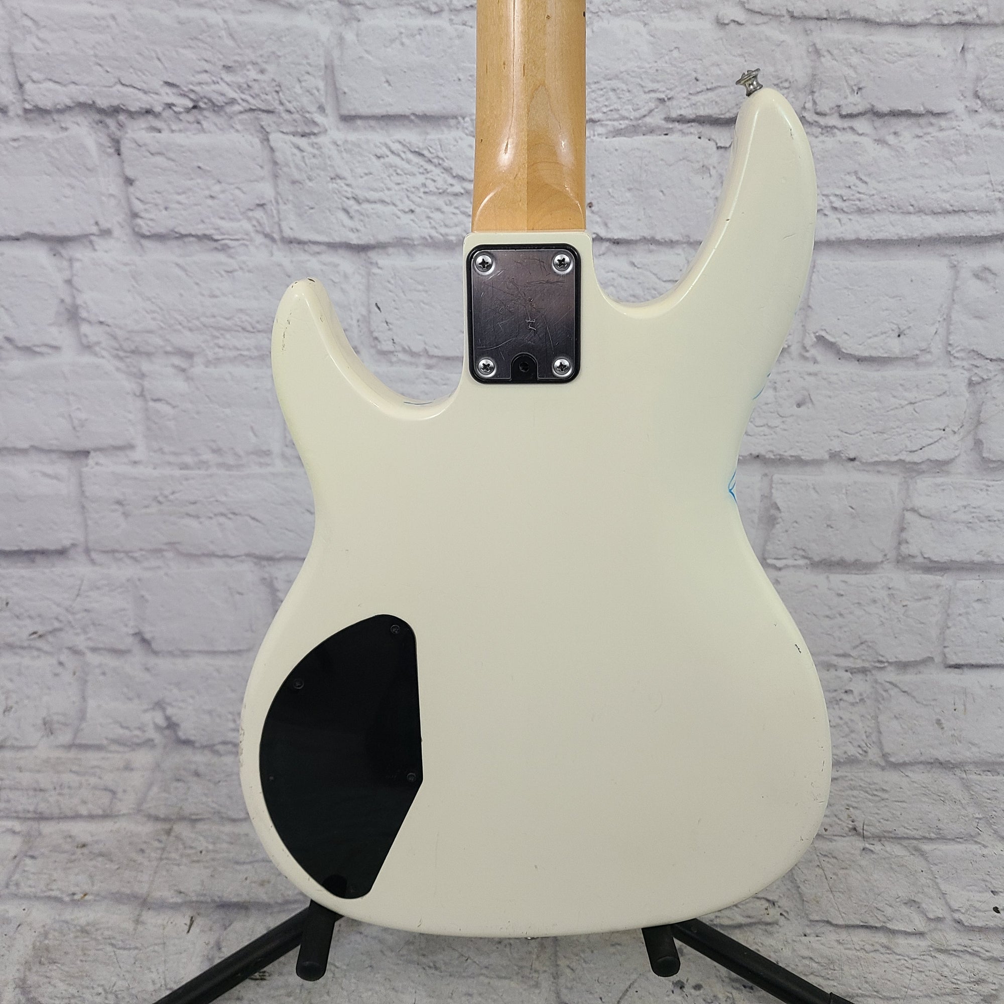 Peavey Foundation 4 String Bass Guitar