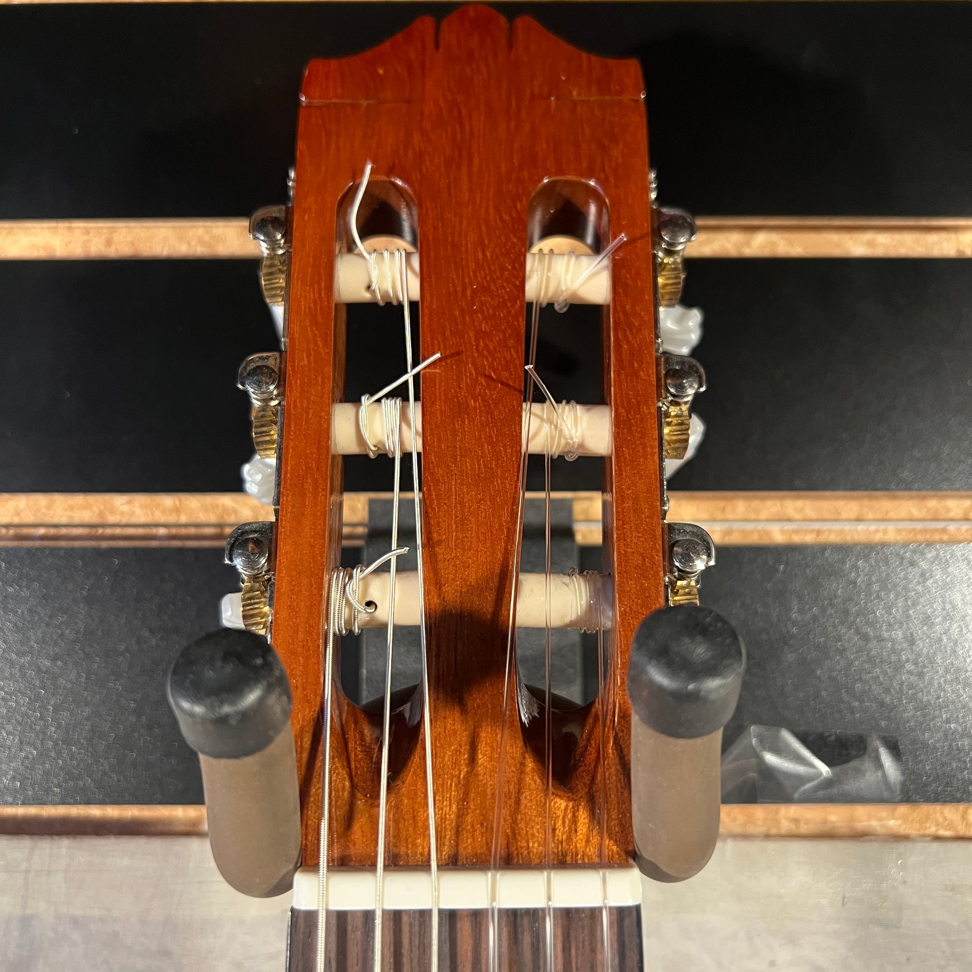 Yamaha CG-111S Classical Acoustic Guitar