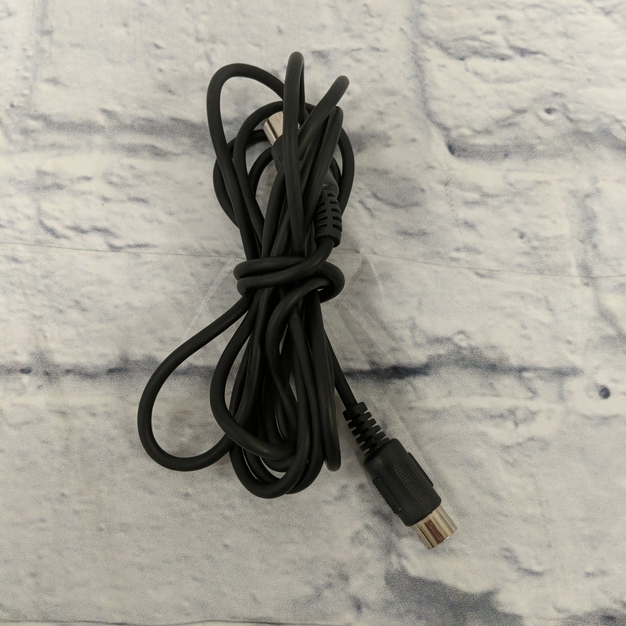 Hosa midi cable 10 ft