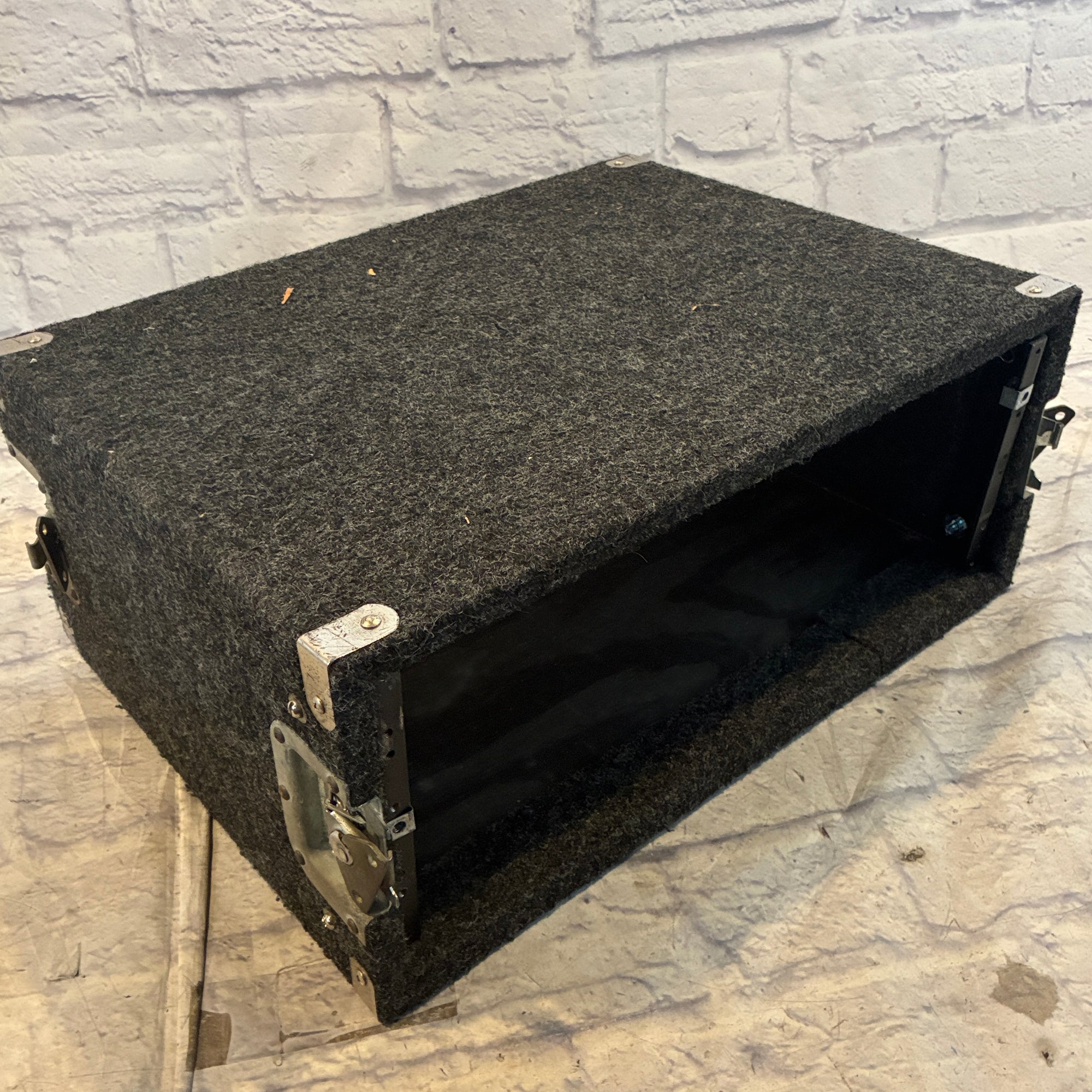 Grundorf 4U Carpeted Rack Case